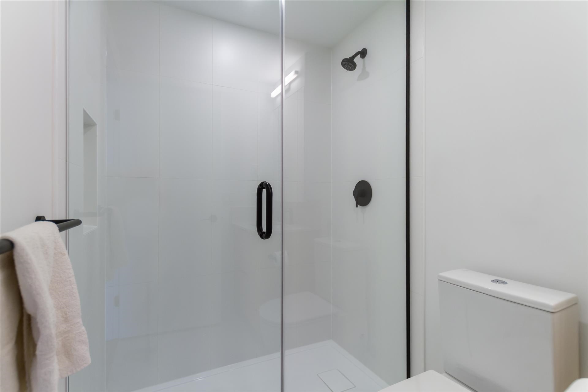 2707 13738 CENTRAL AVENUE Unit: 2707