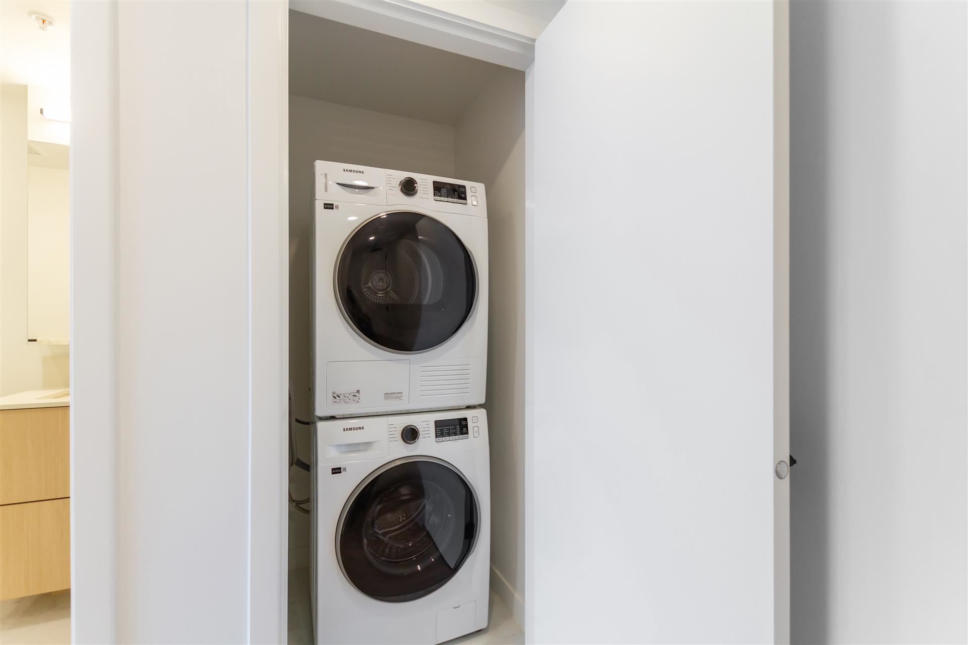 2707 13738 CENTRAL AVENUE Unit: 2707