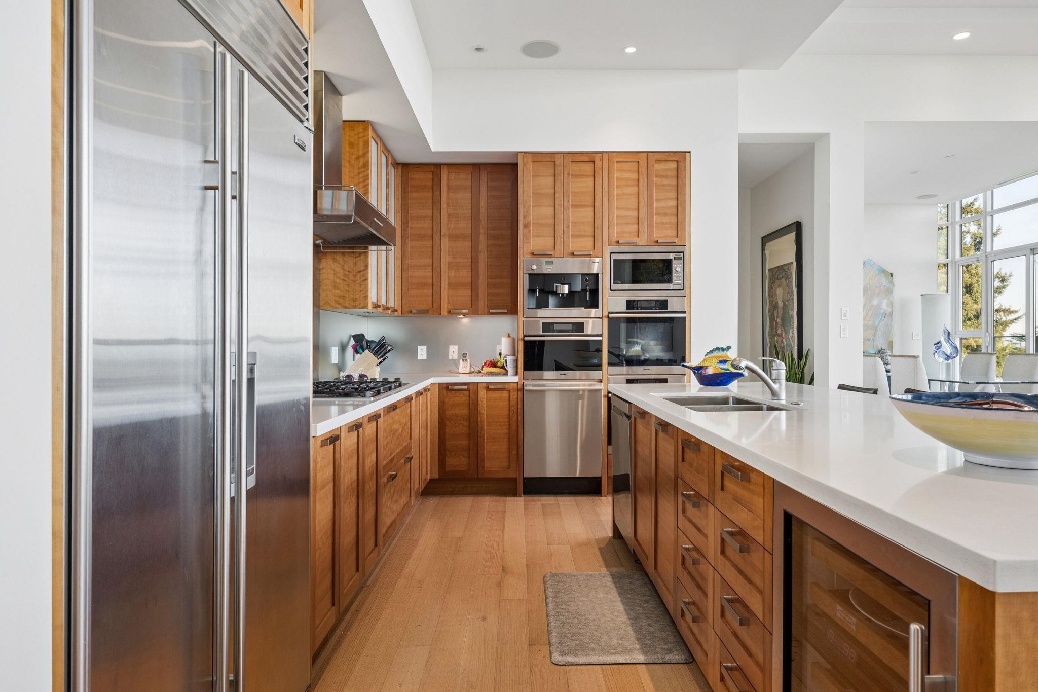 PH2 2245 TWIN CREEK PLACE Unit: PH2