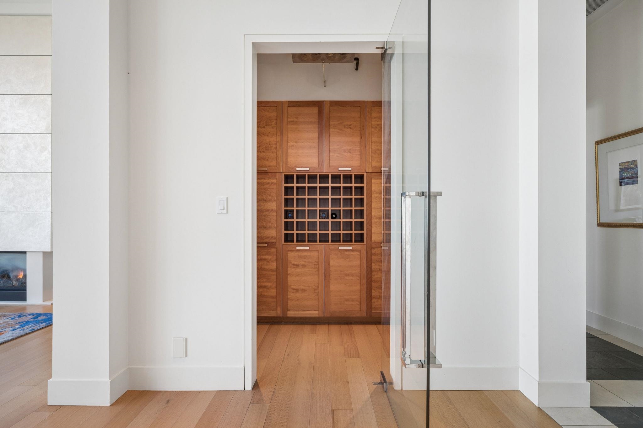 PH2 2245 TWIN CREEK PLACE Unit: PH2
