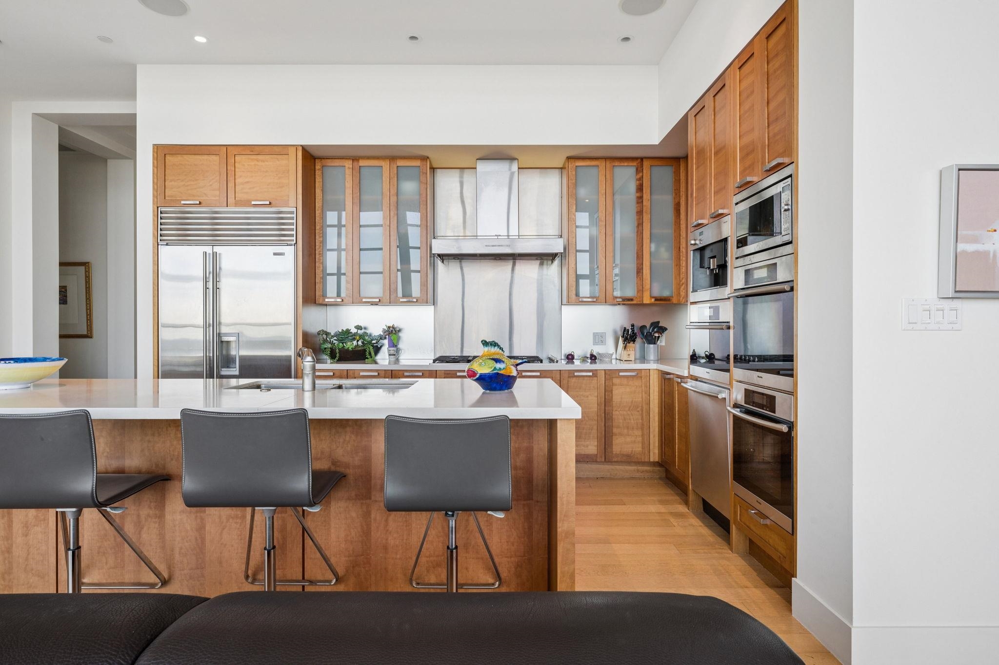 PH2 2245 TWIN CREEK PLACE Unit: PH2
