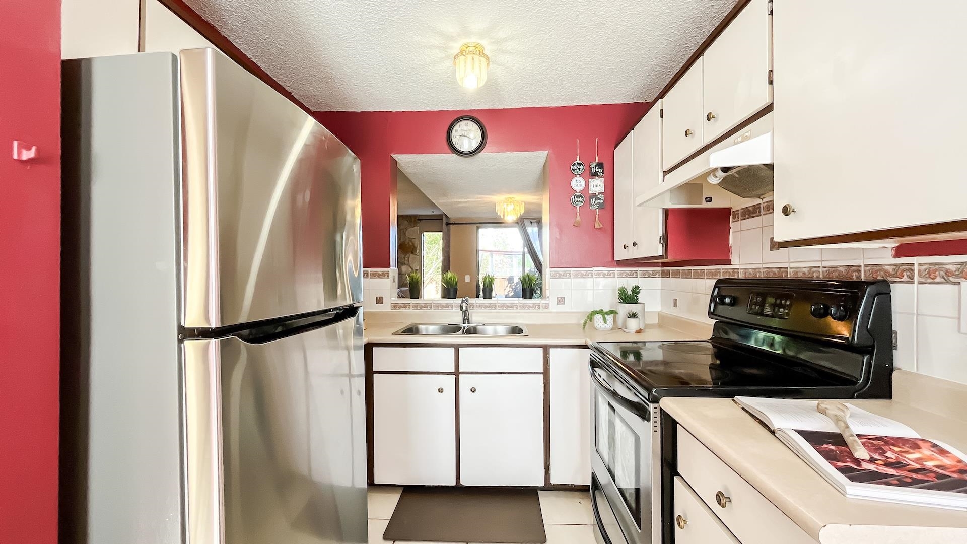35 9348 128 STREET Unit: 35
