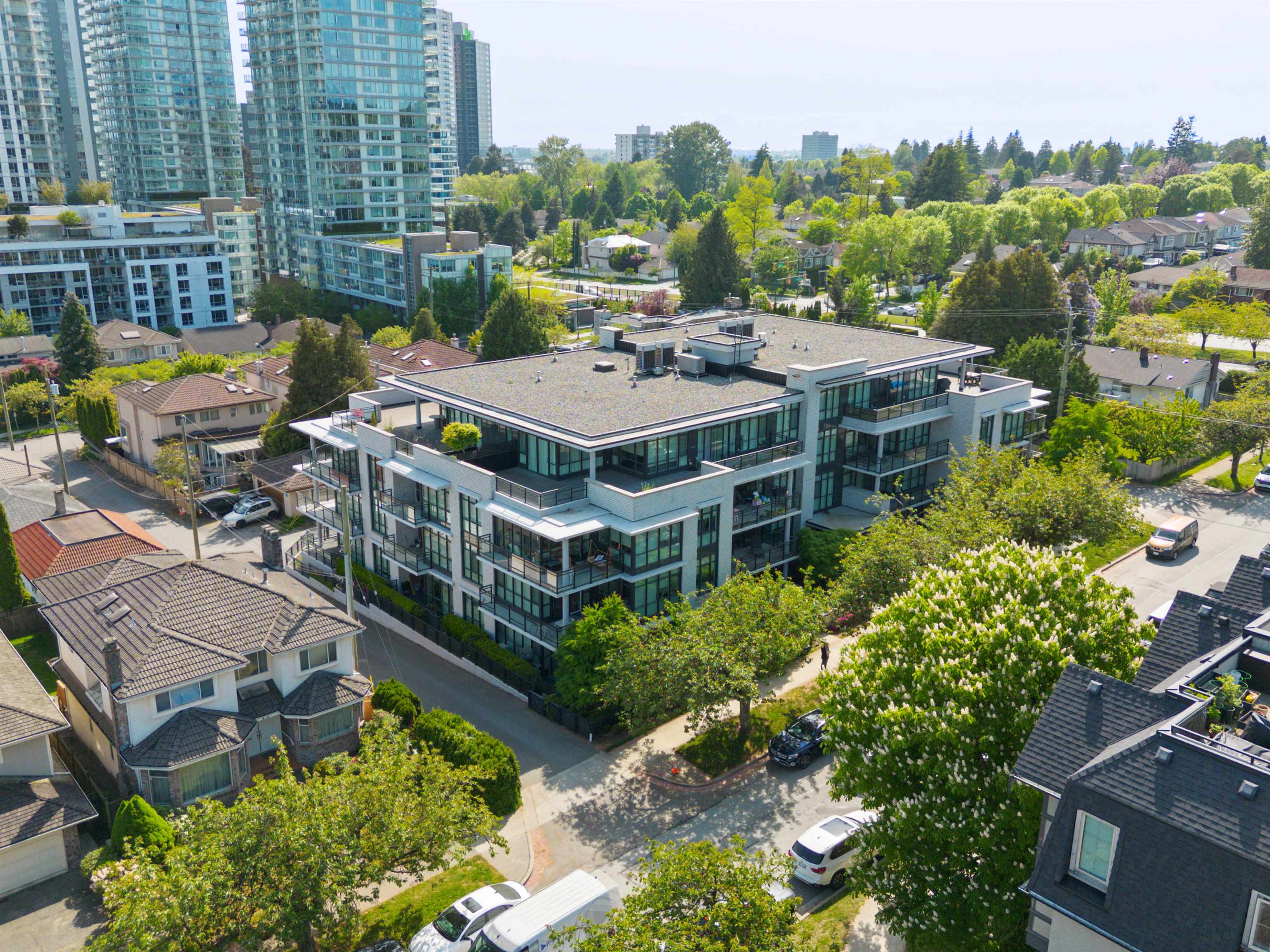 107 458 W 63RD AVENUE Unit: 107