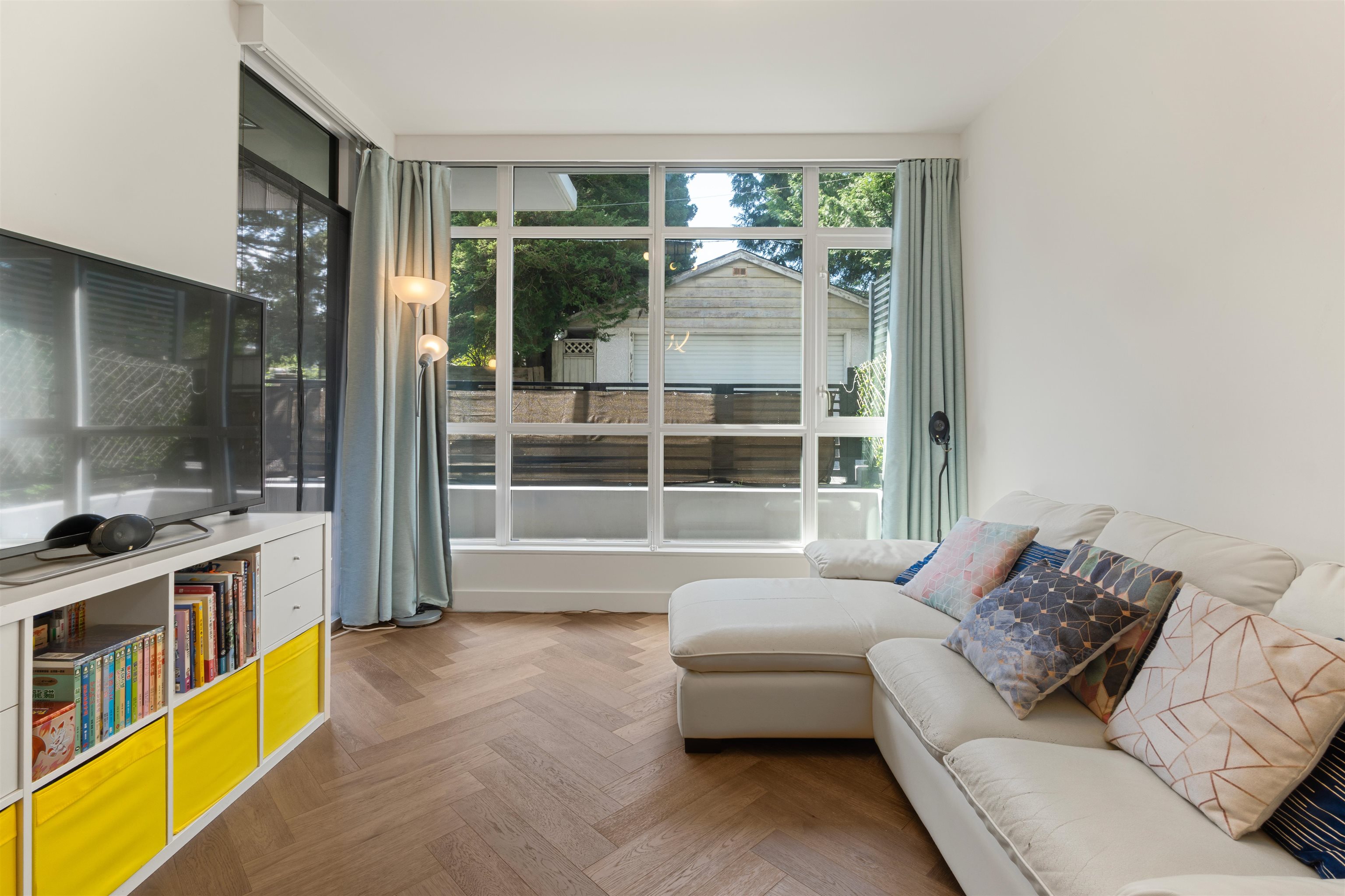 107 458 W 63RD AVENUE Unit: 107