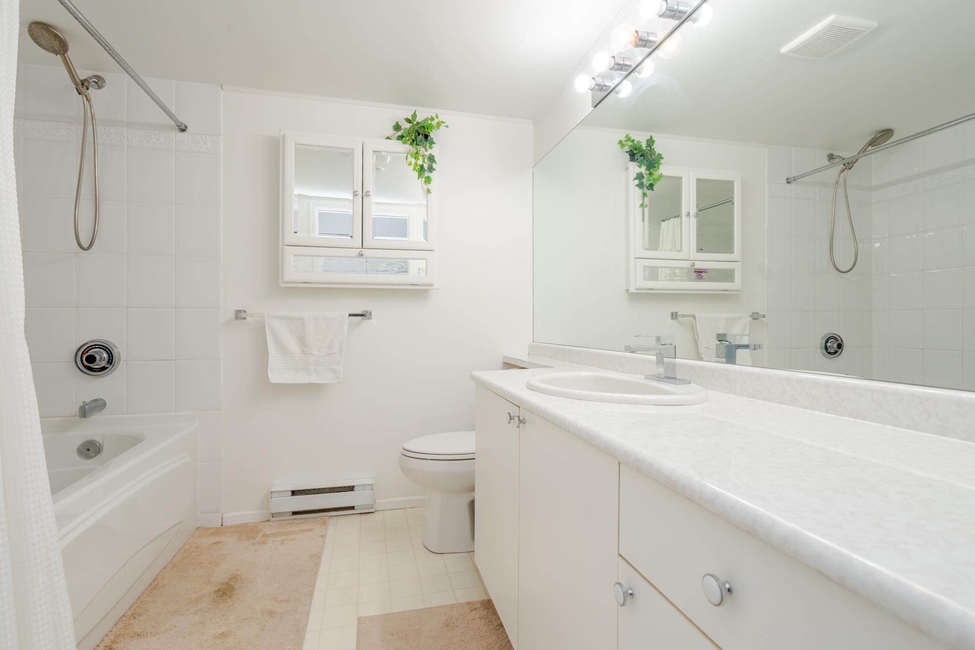 303 16137 83 AVENUE Unit: 303