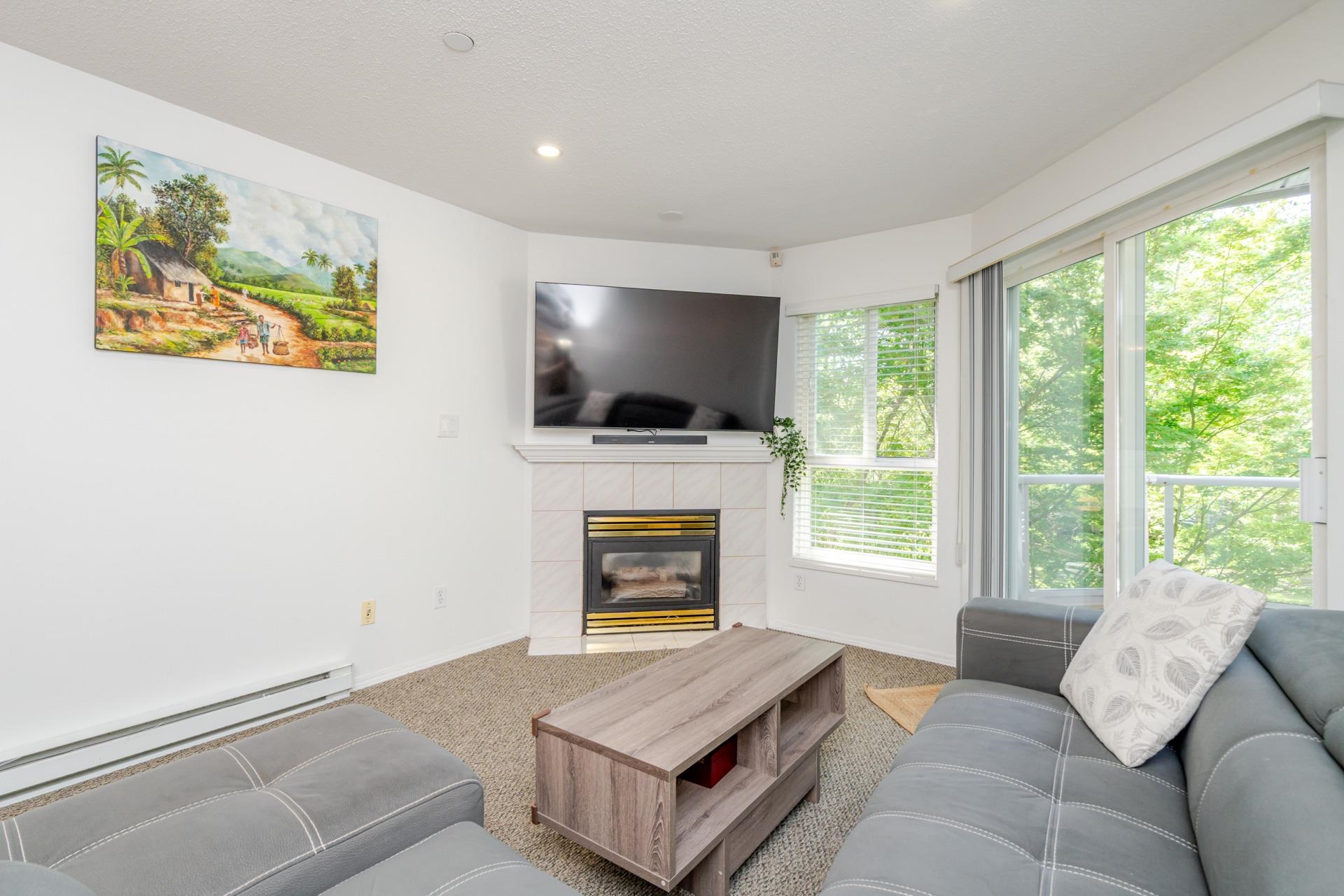 303 16137 83 AVENUE Unit: 303