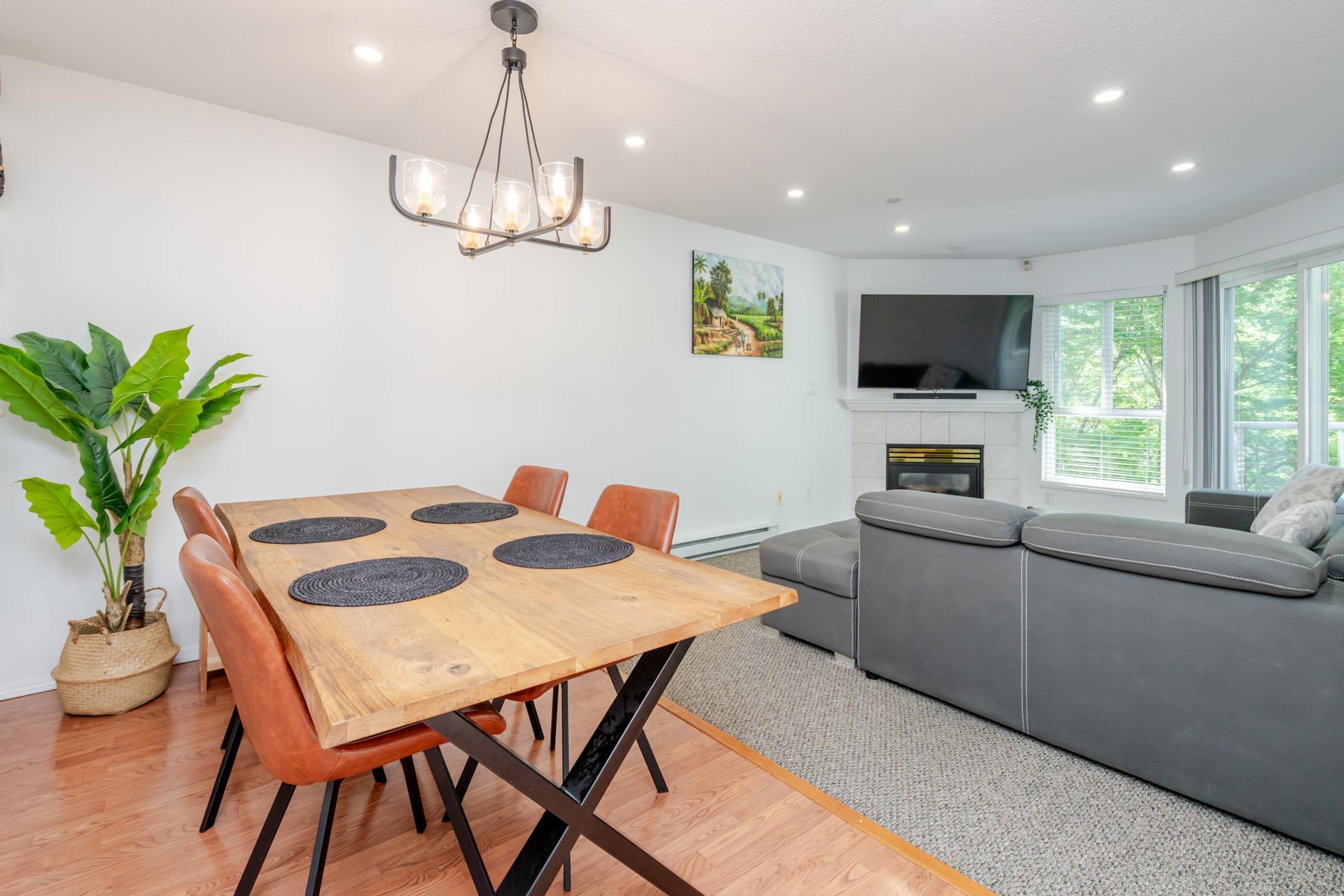 303 16137 83 AVENUE Unit: 303