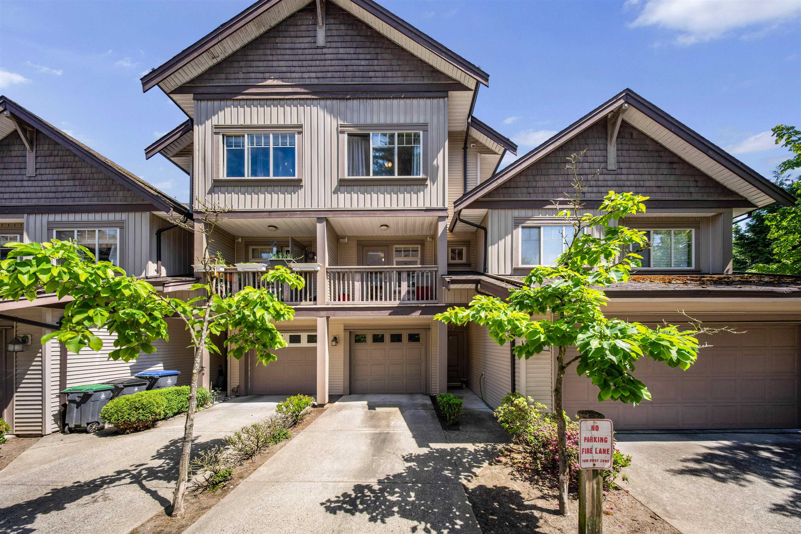 22 6238 192 STREET Unit: 22