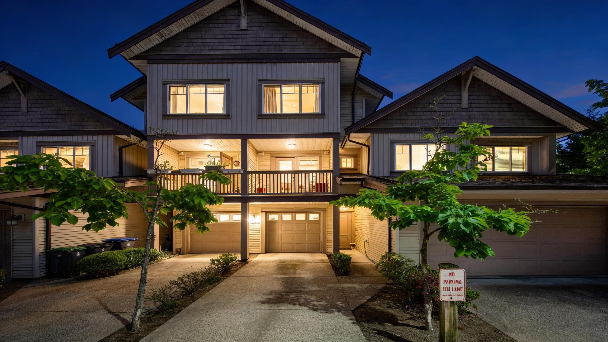 22 6238 192 STREET Unit: 22