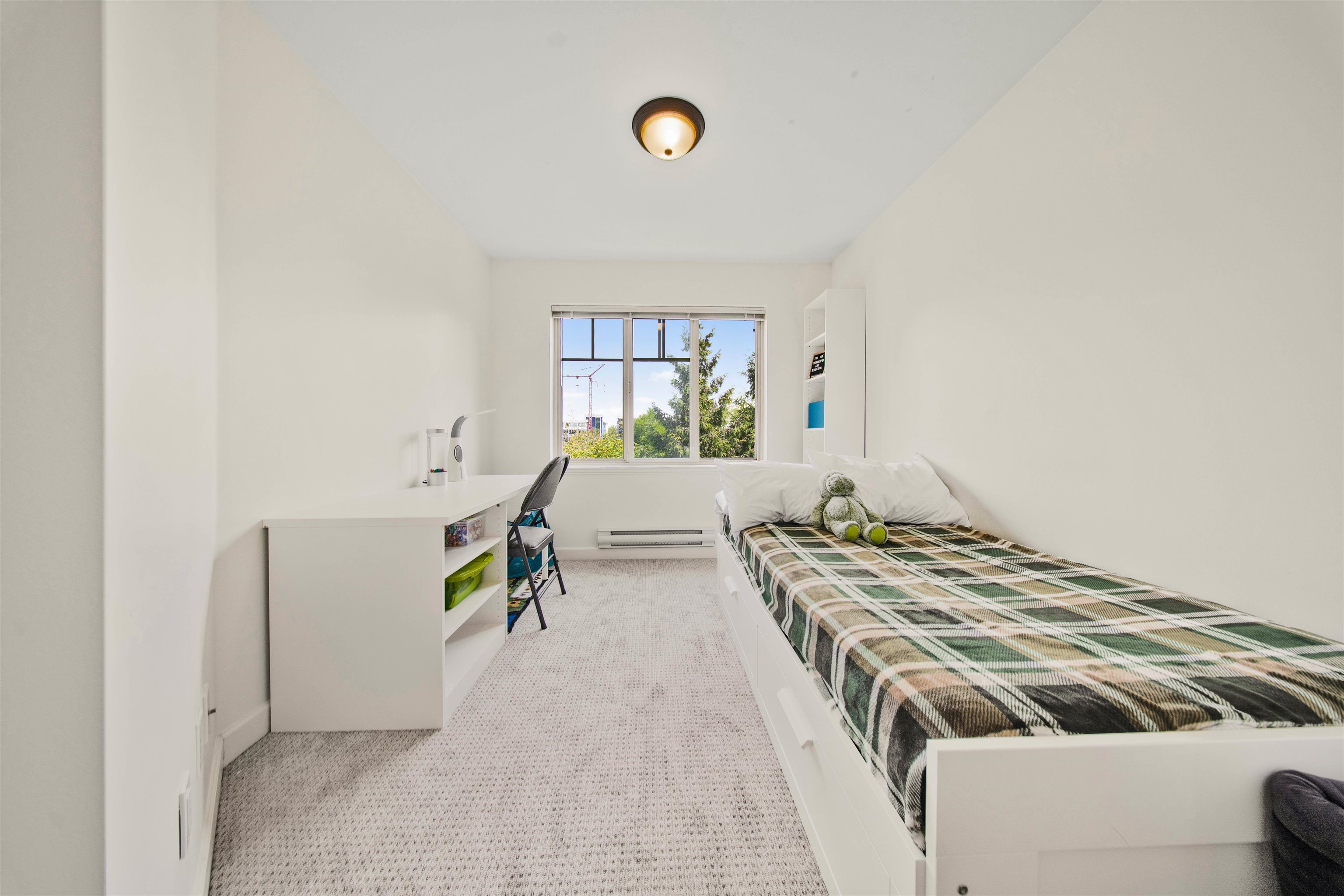 22 6238 192 STREET Unit: 22