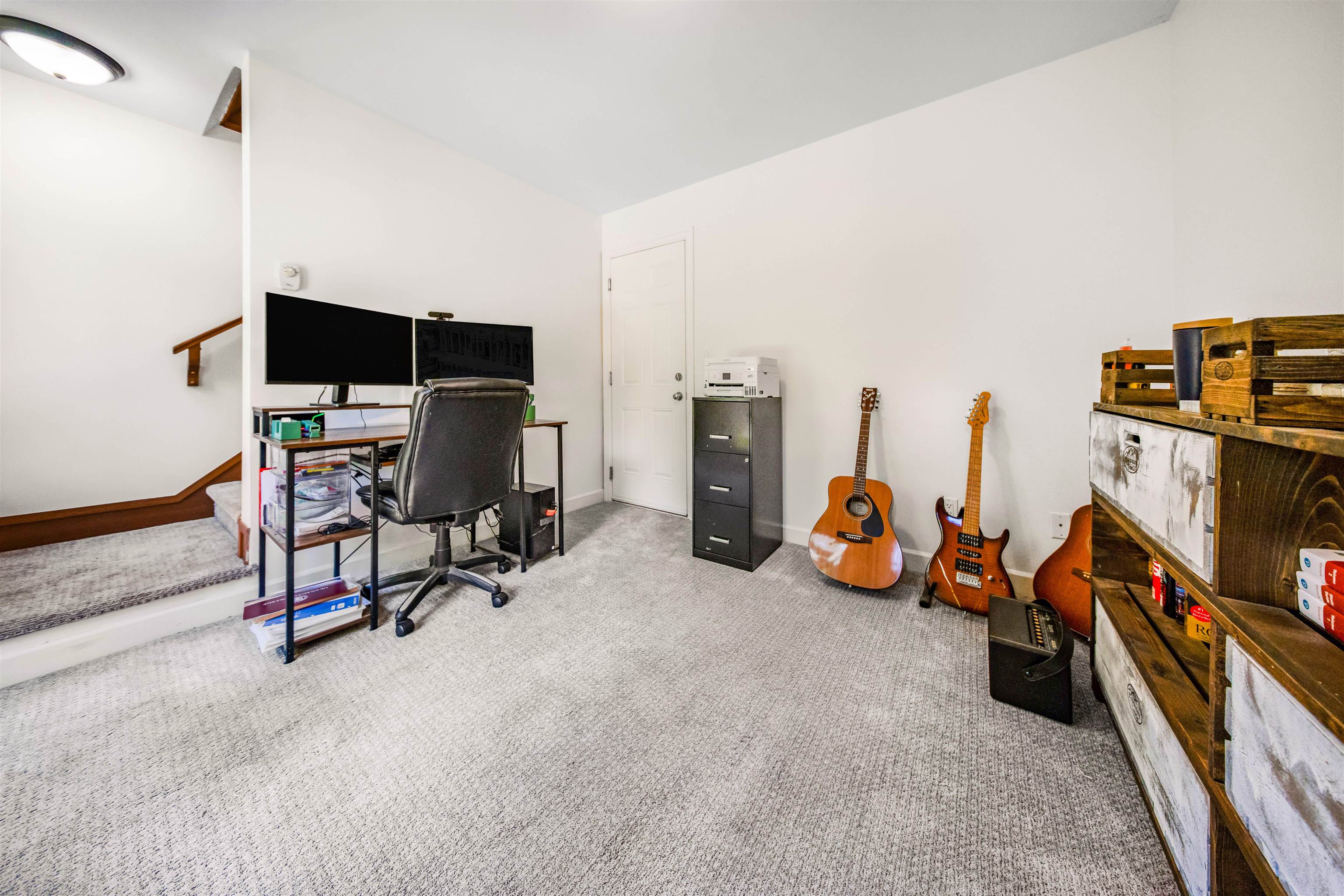 22 6238 192 STREET Unit: 22