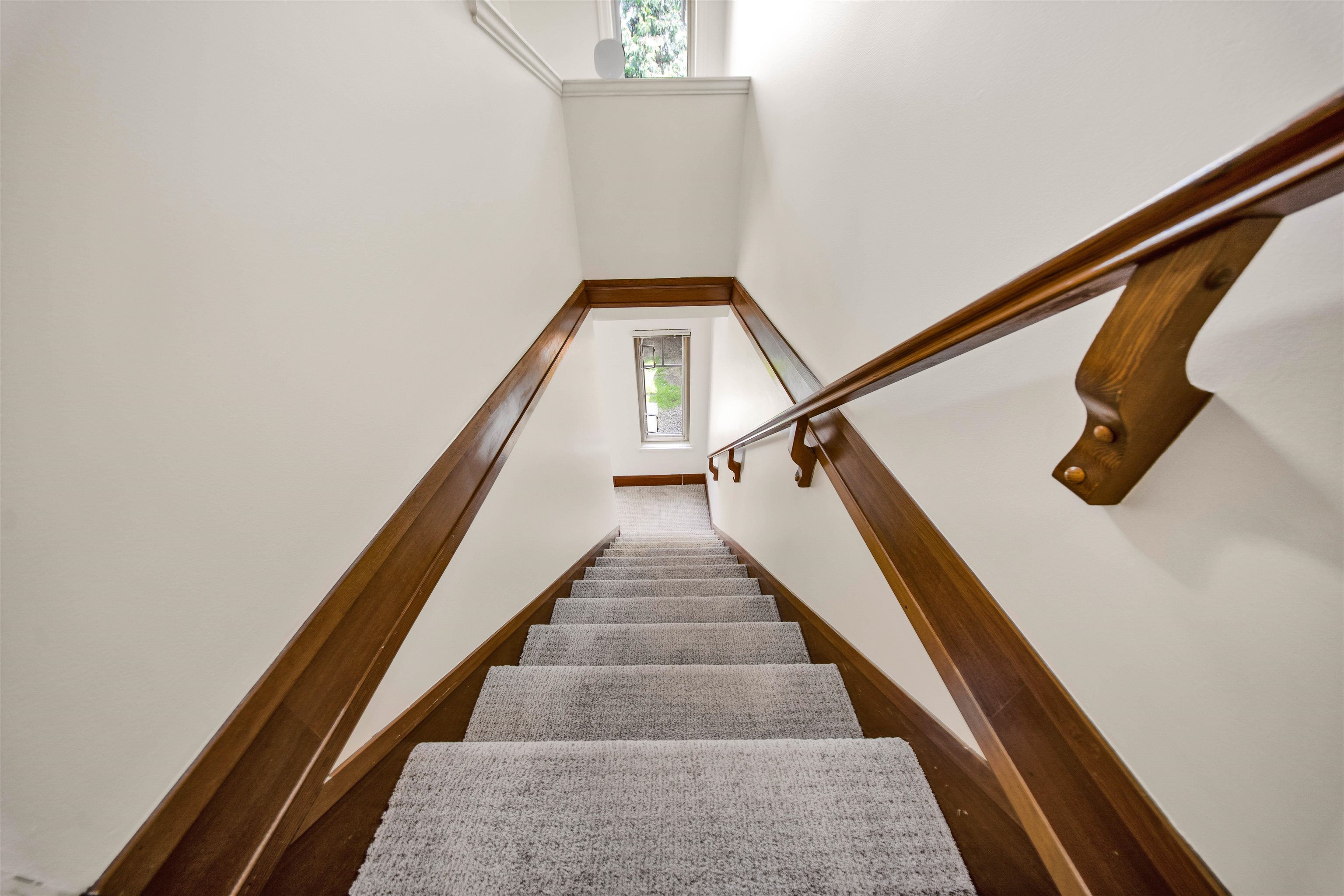 22 6238 192 STREET Unit: 22