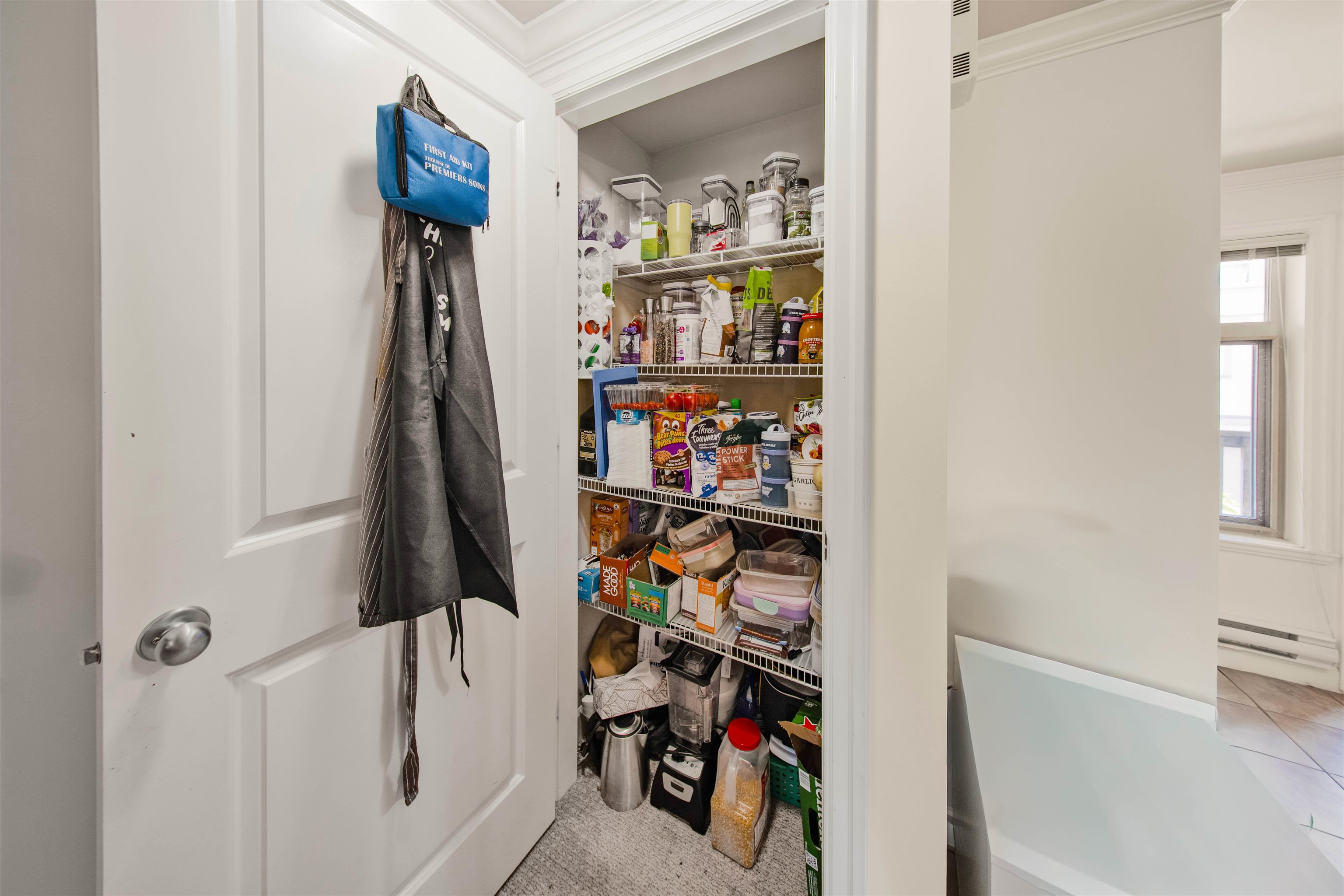 22 6238 192 STREET Unit: 22