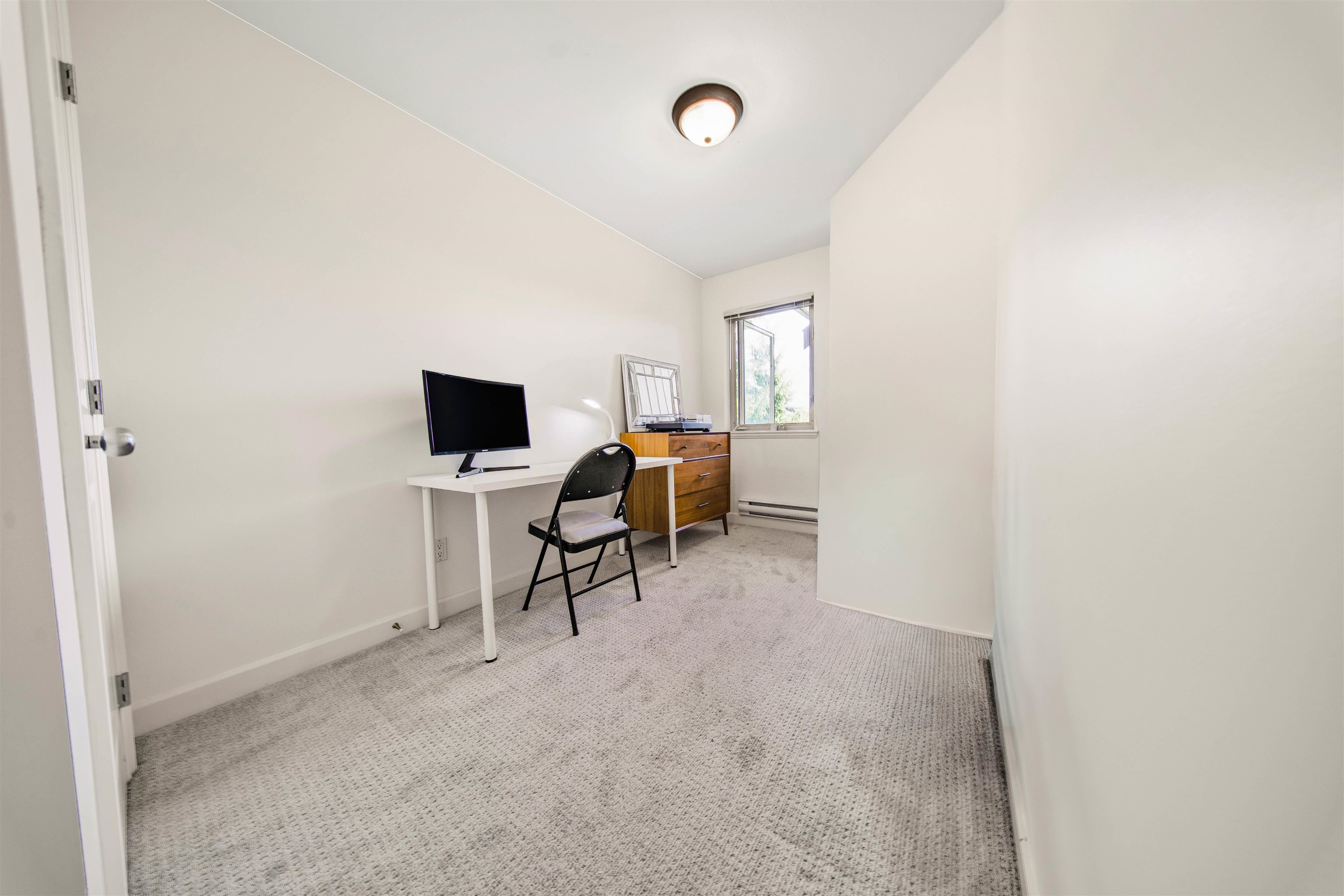 22 6238 192 STREET Unit: 22