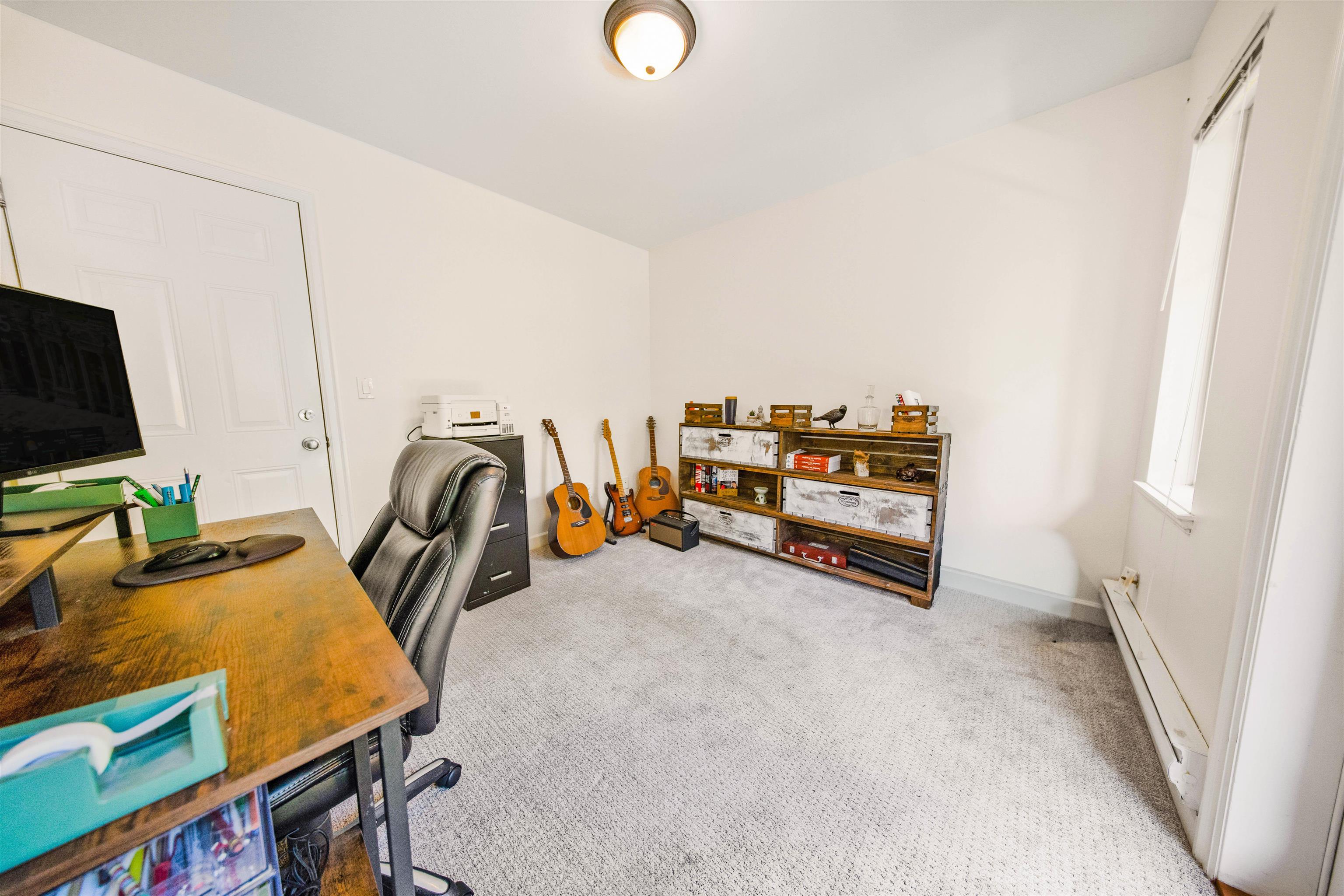 22 6238 192 STREET Unit: 22