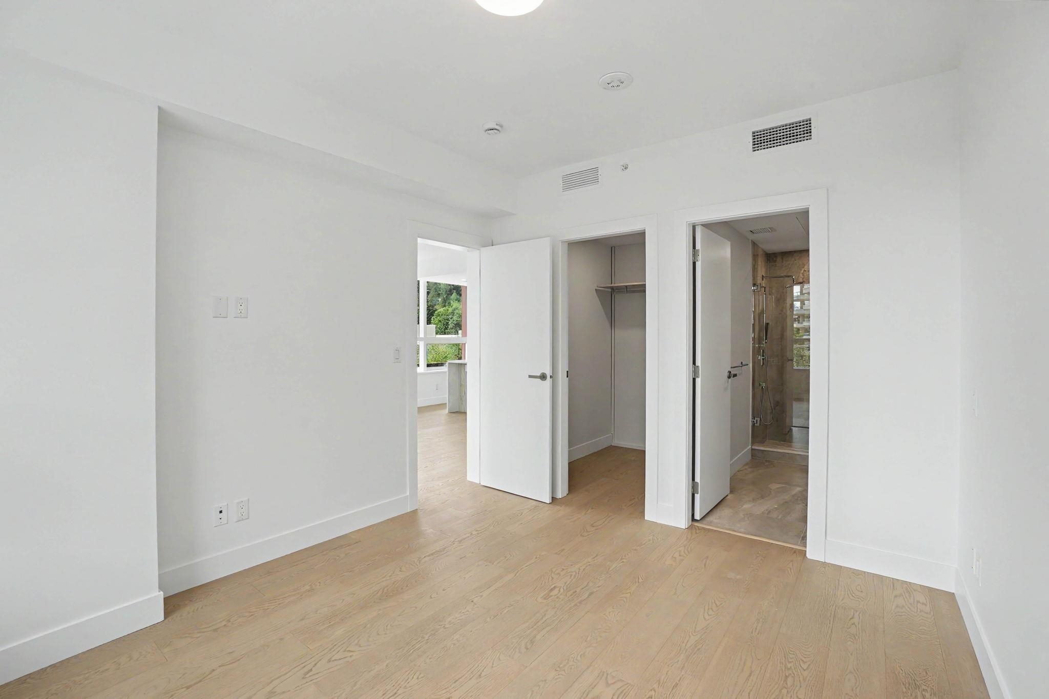 414 423 6TH STREET Unit: 414