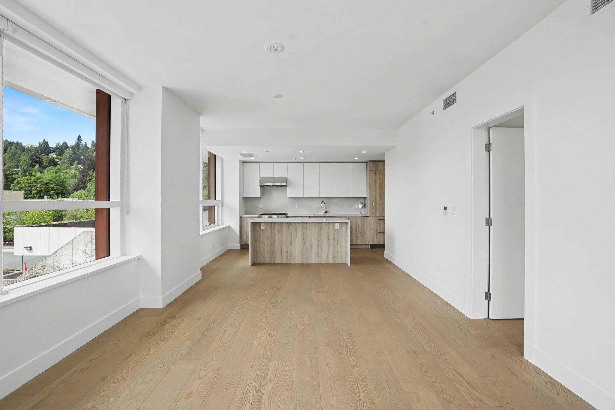 414 423 6TH STREET Unit: 414