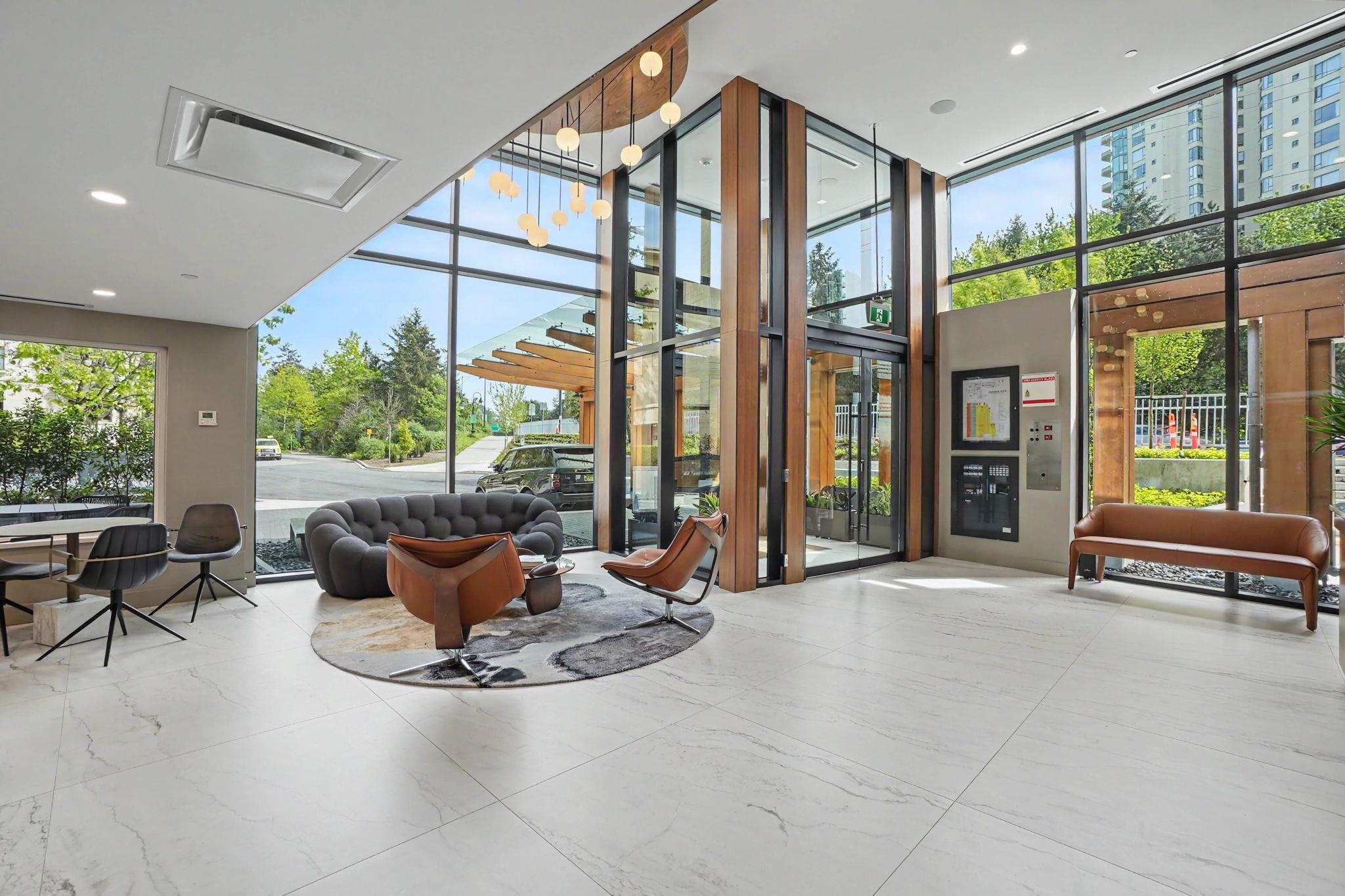 414 423 6TH STREET Unit: 414