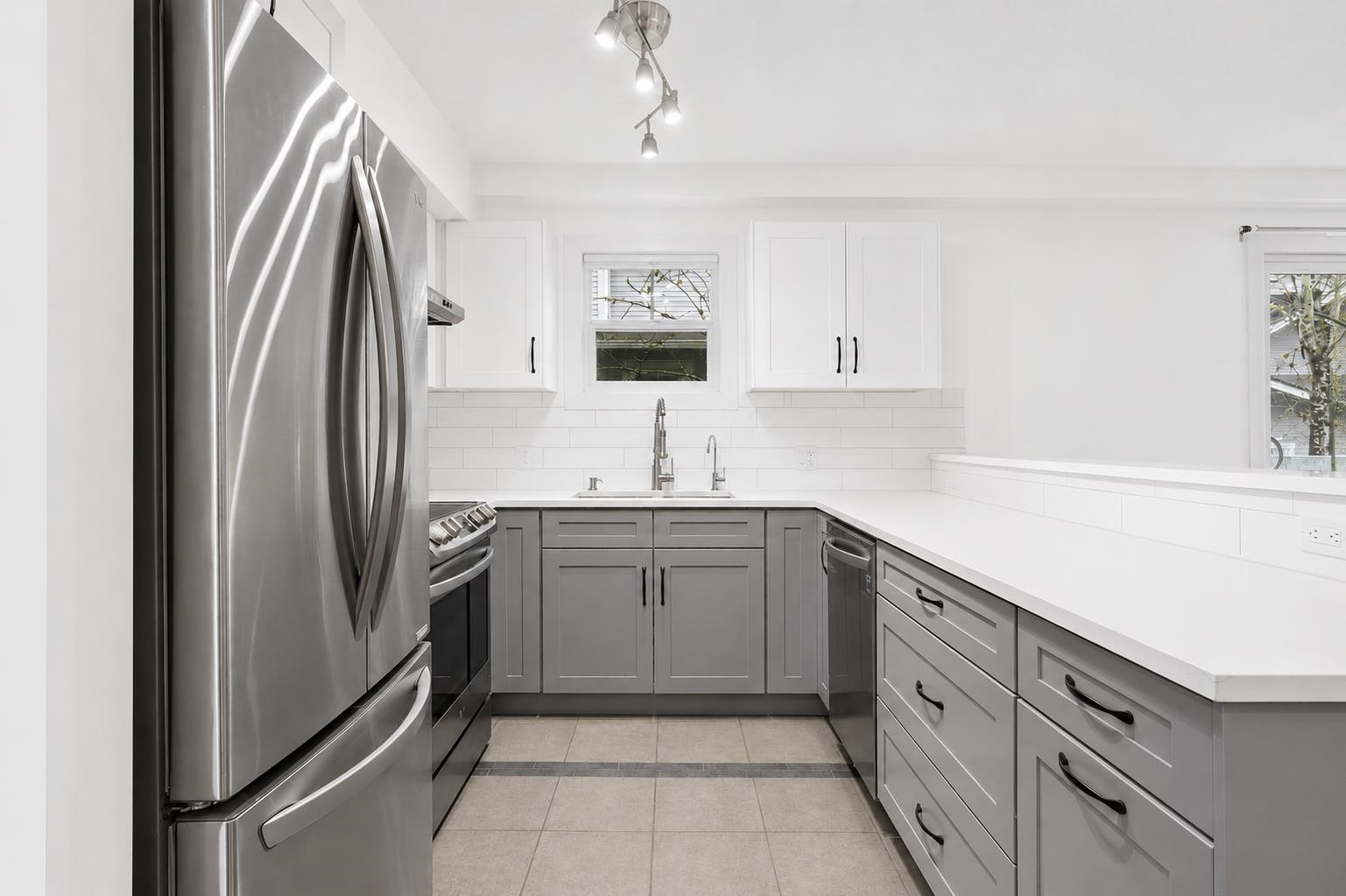 30 7428 SOUTHWYNDE AVENUE Unit: 30