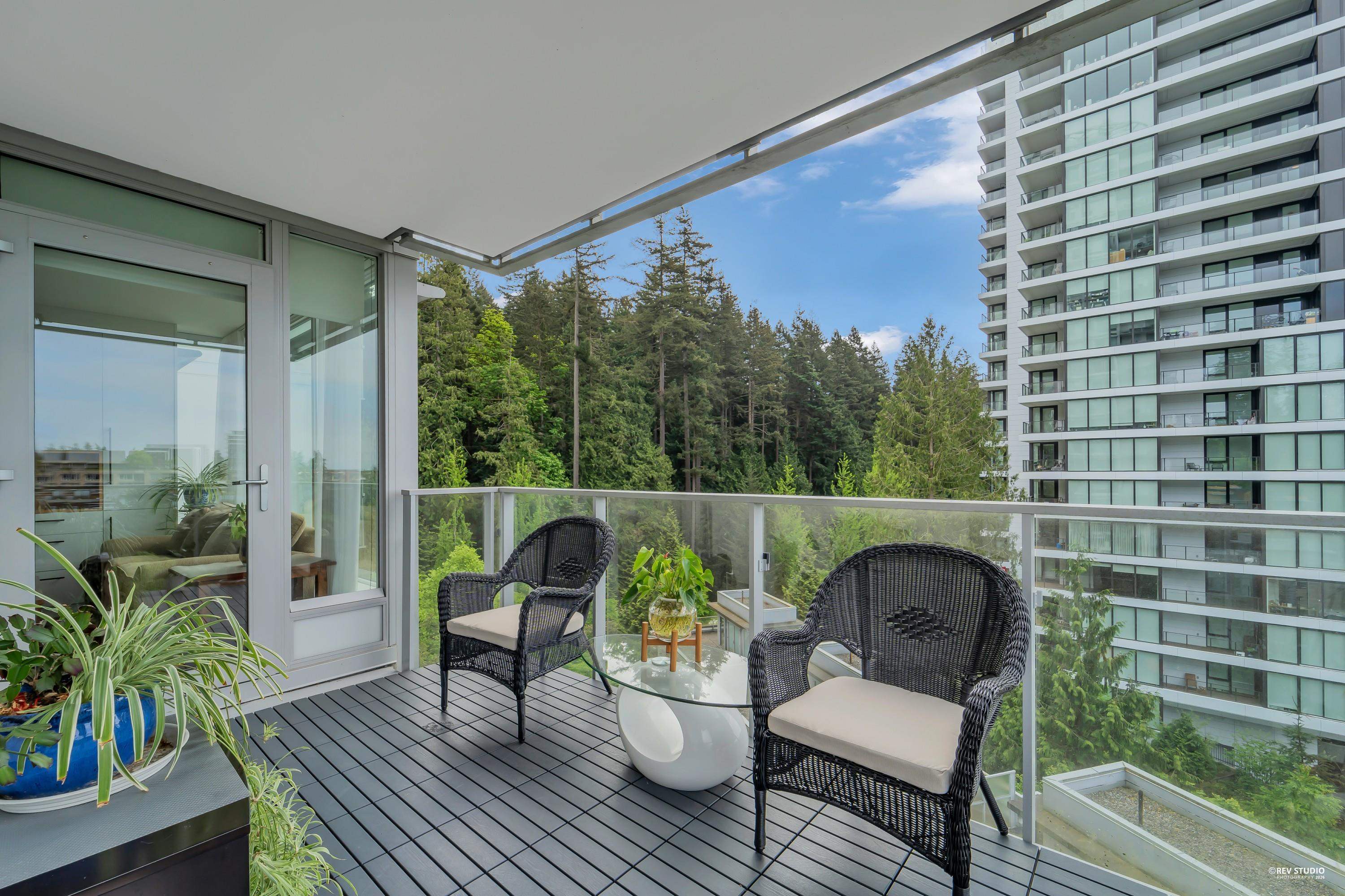 709 3355 BINNING ROAD Unit: 709