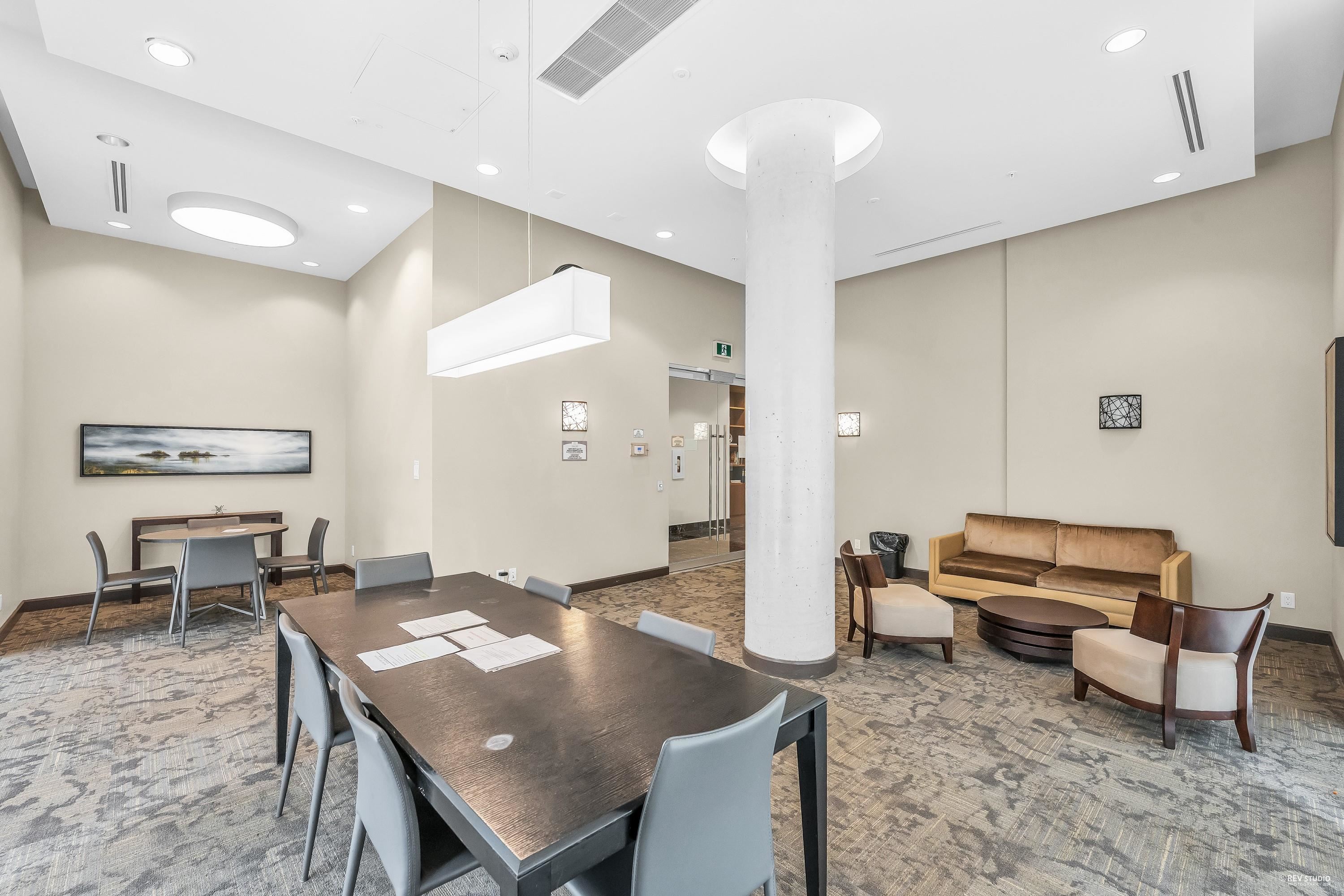 709 3355 BINNING ROAD Unit: 709