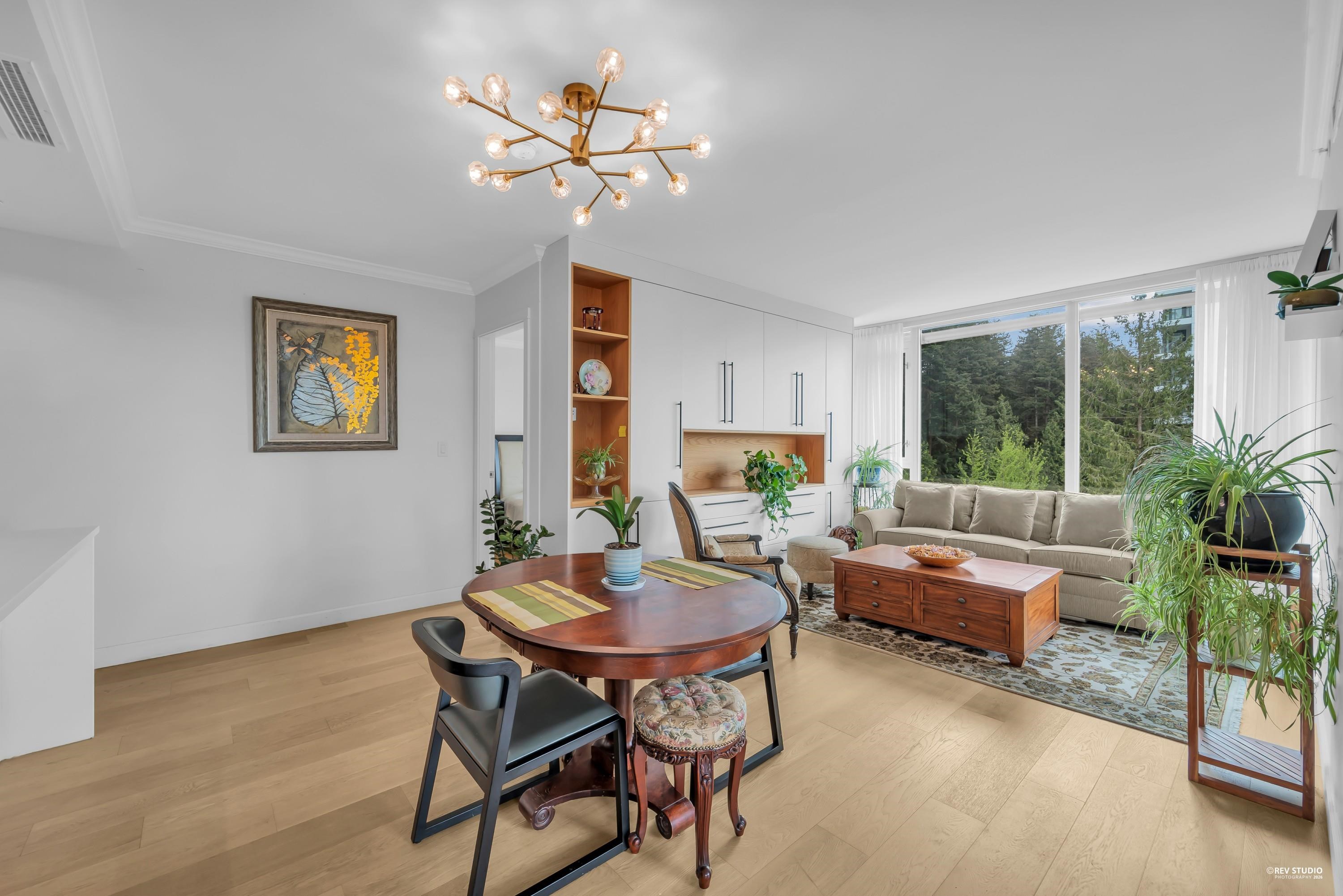 709 3355 BINNING ROAD Unit: 709