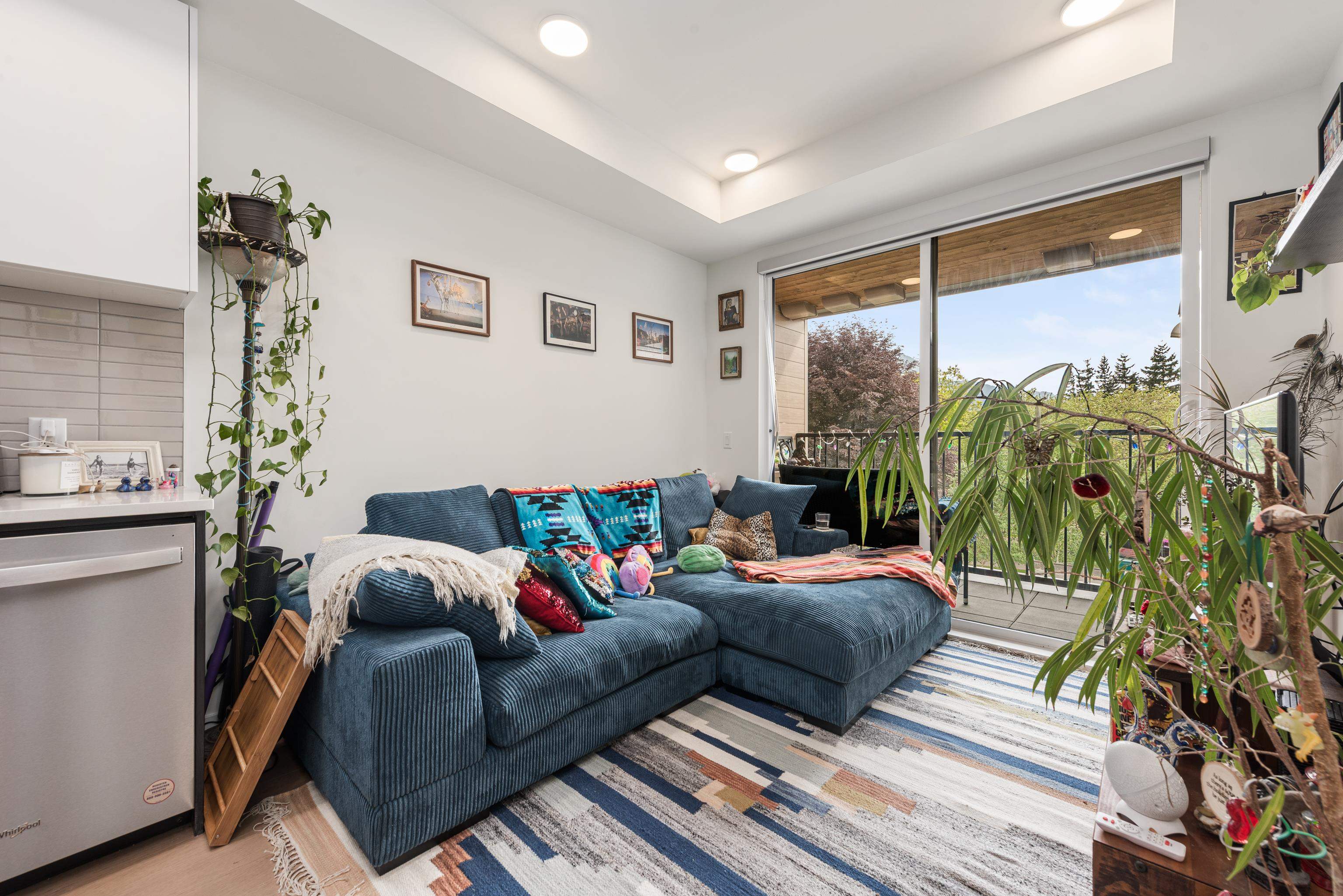 402 37994 SECOND AVENUE Unit: 402