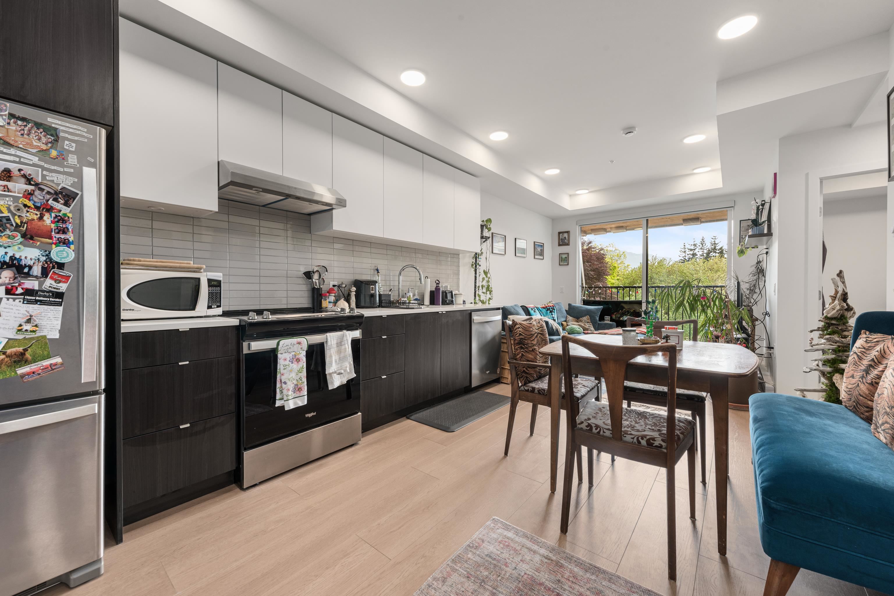 402 37994 SECOND AVENUE Unit: 402