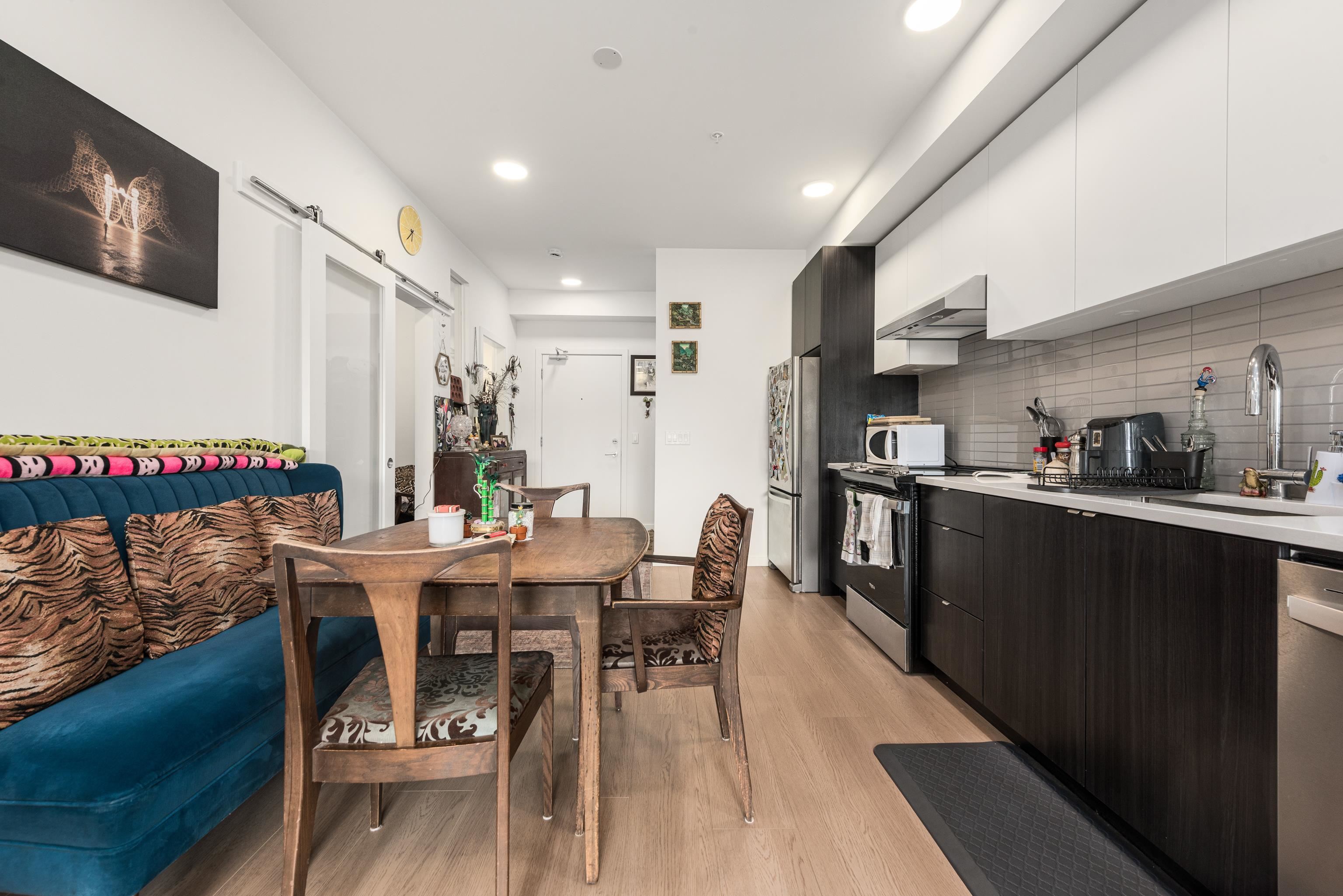 402 37994 SECOND AVENUE Unit: 402
