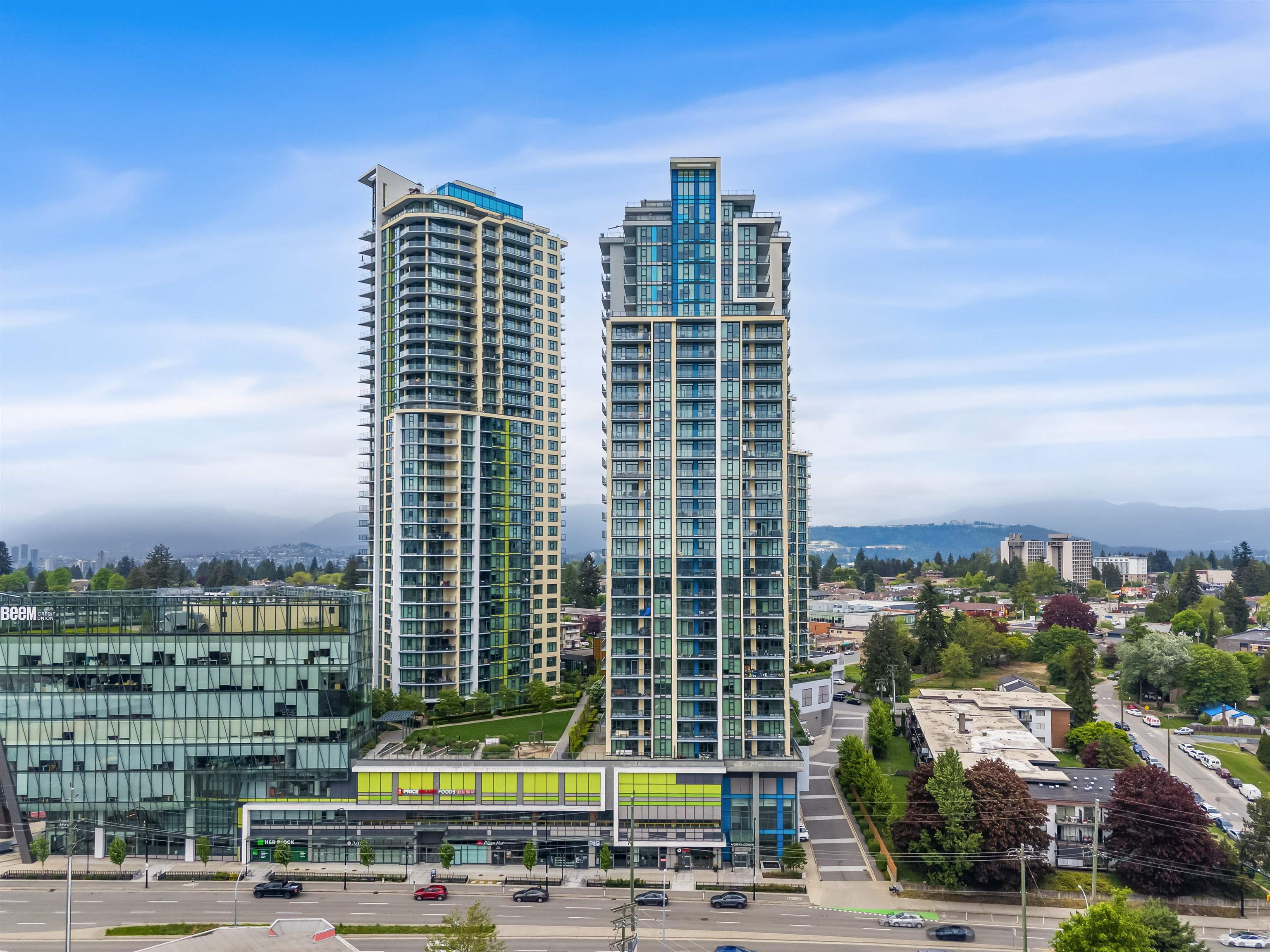 2006 7388 KINGSWAY Unit: 2006