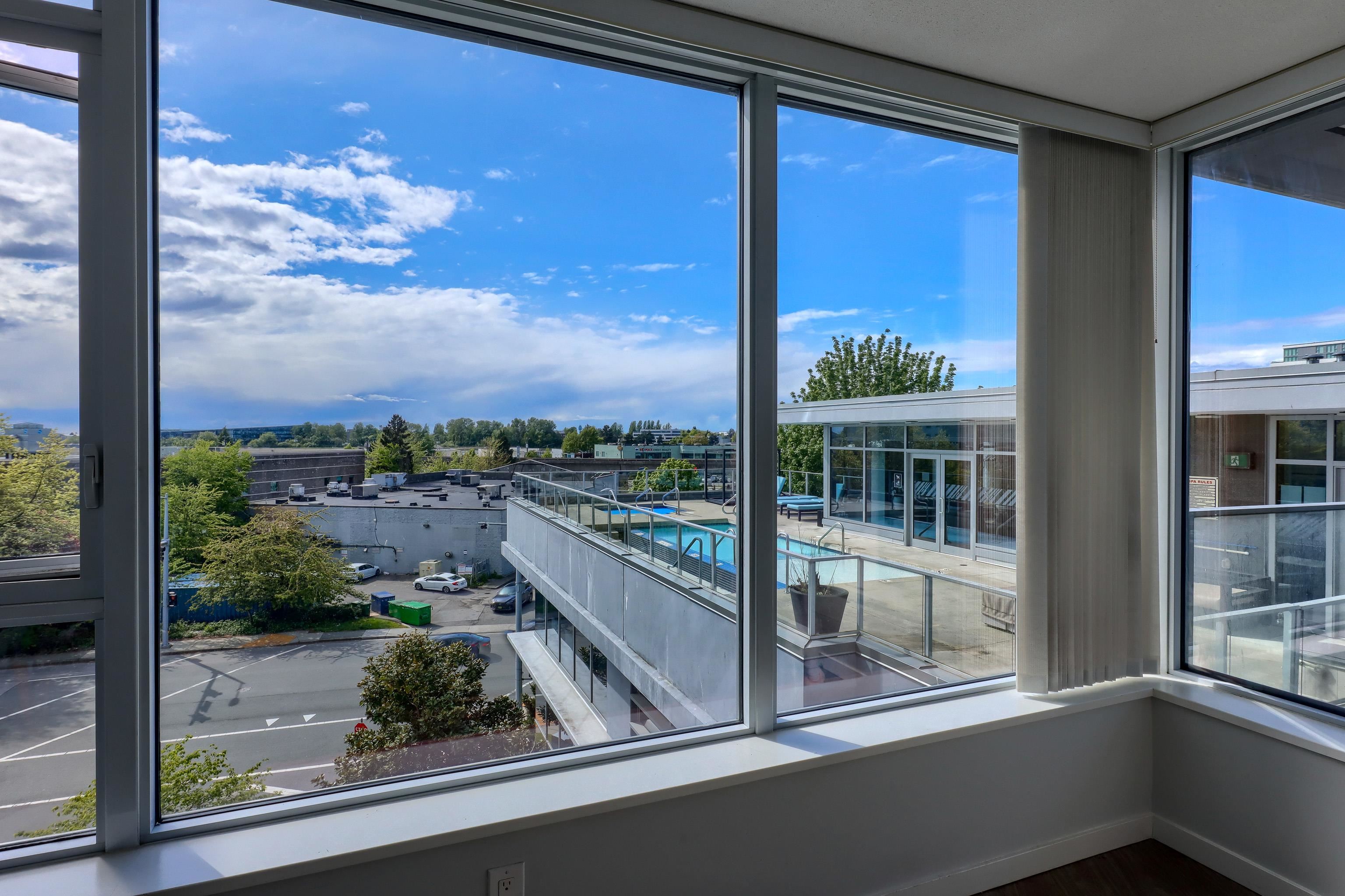 617 8333 SWEET AVENUE Unit: 617