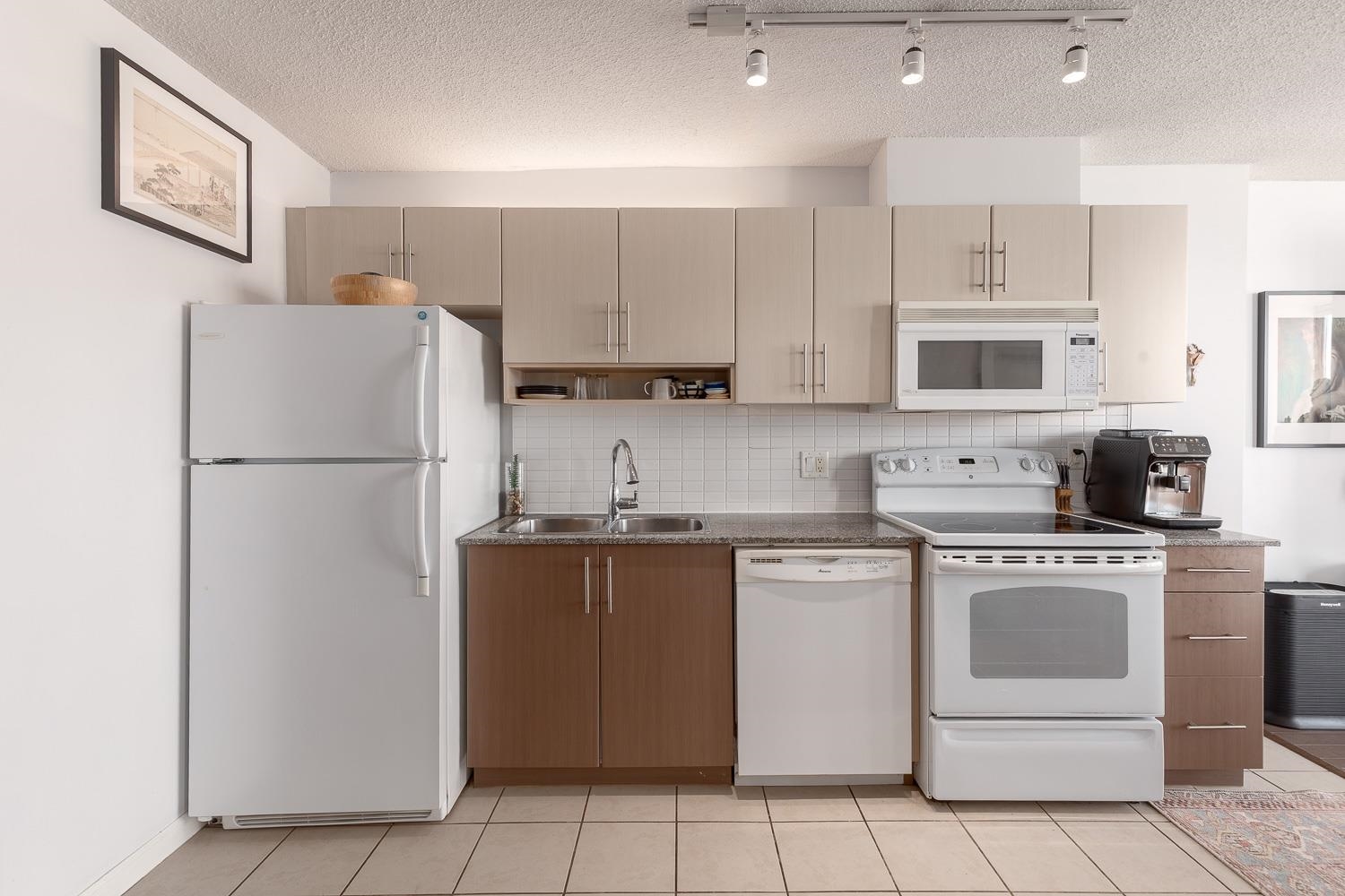 1905 550 TAYLOR STREET Unit: 1905