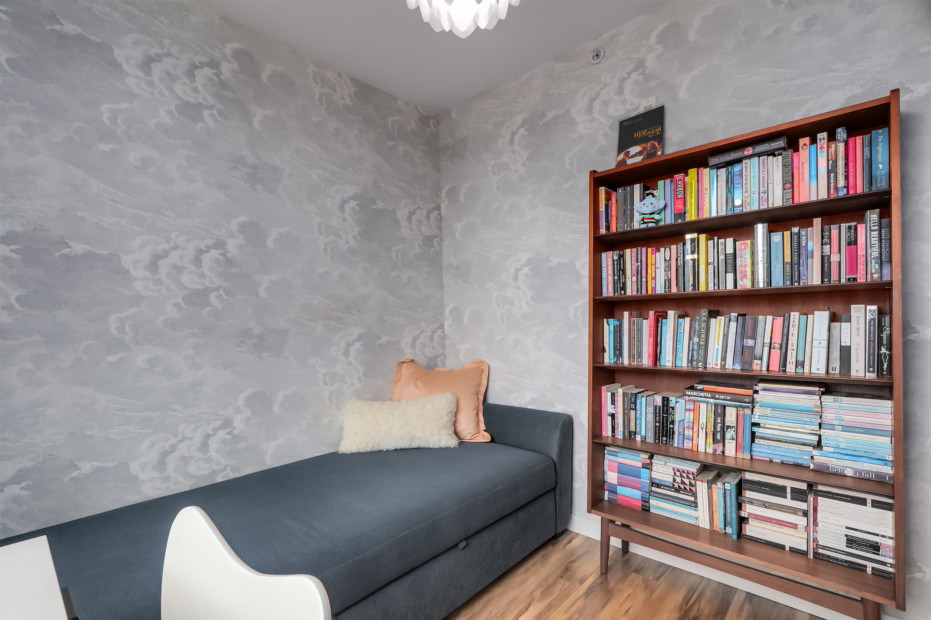 607 289 E 6 AVENUE Unit: 607