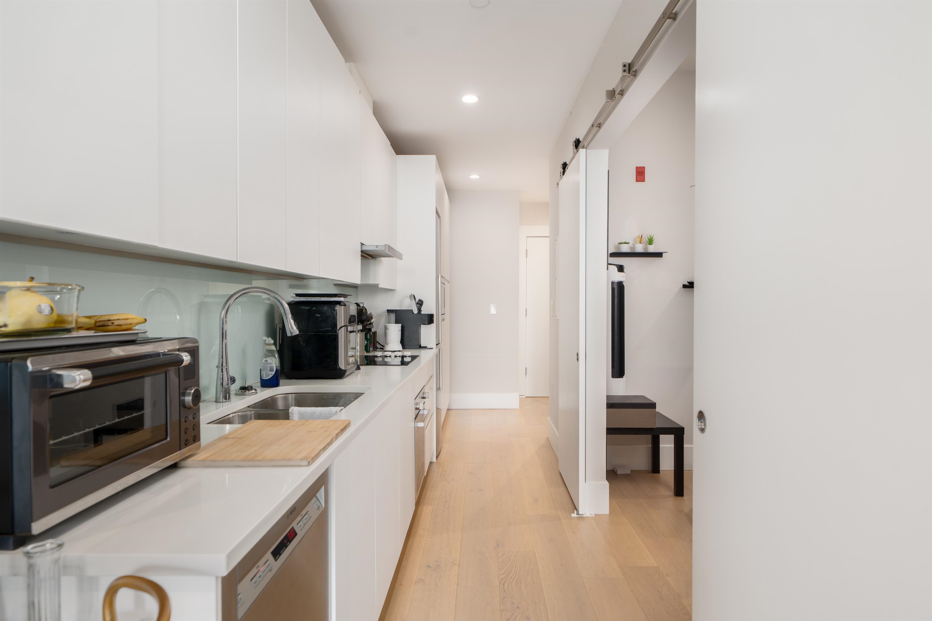104 1591 BOWSER AVENUE Unit: 104