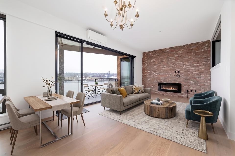 313 220 SALTER STREET Unit: 313