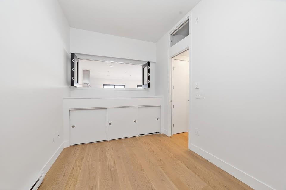 313 220 SALTER STREET Unit: 313