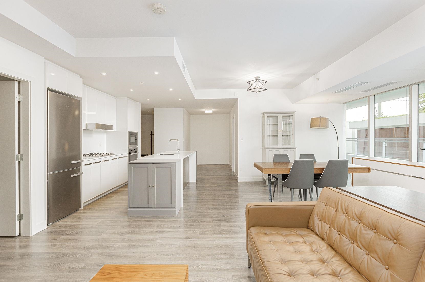 202 5688 WILLOW STREET Unit: 202