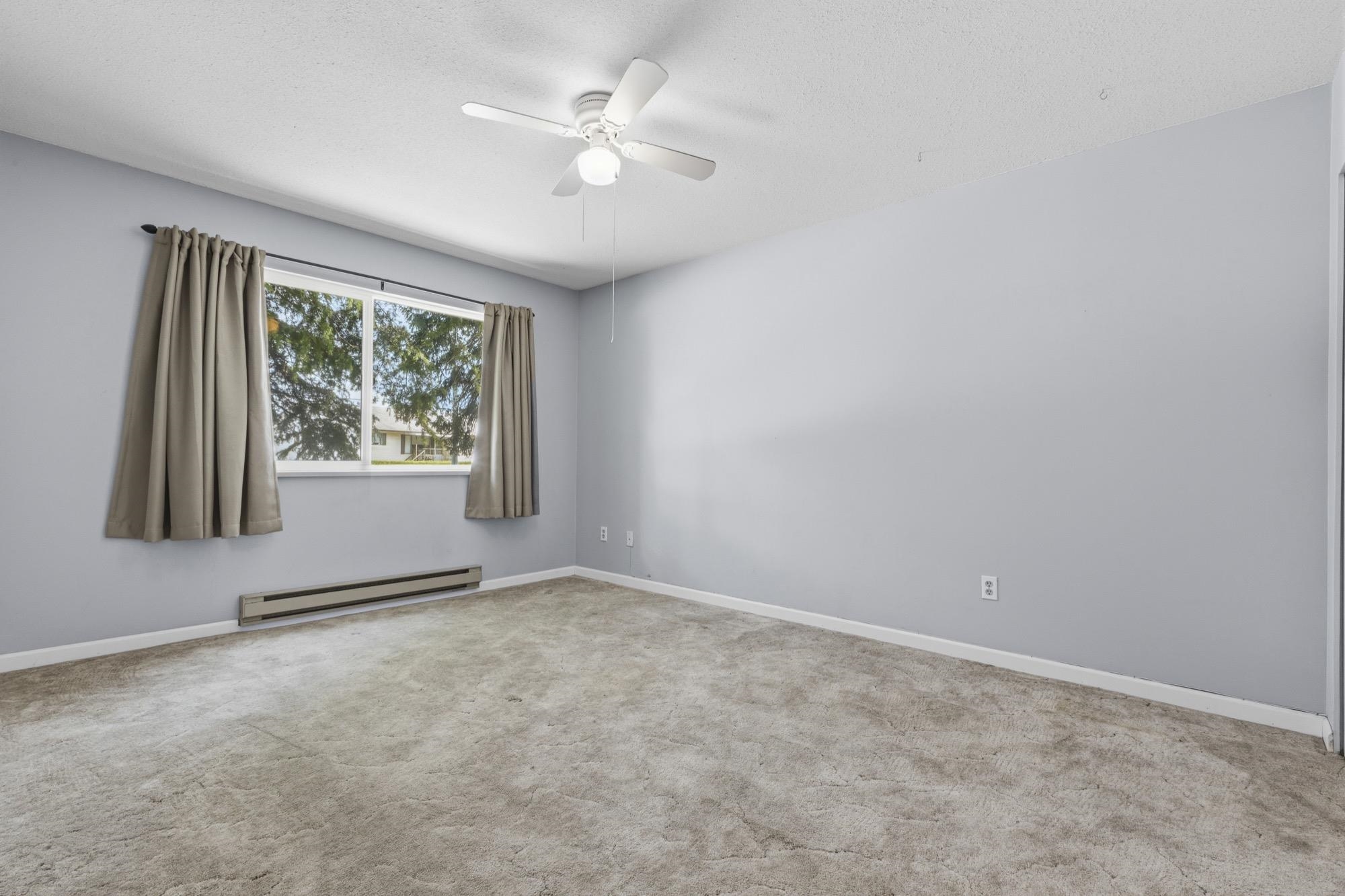108 2853 W BOURQUIN CRESCENT Unit: 108