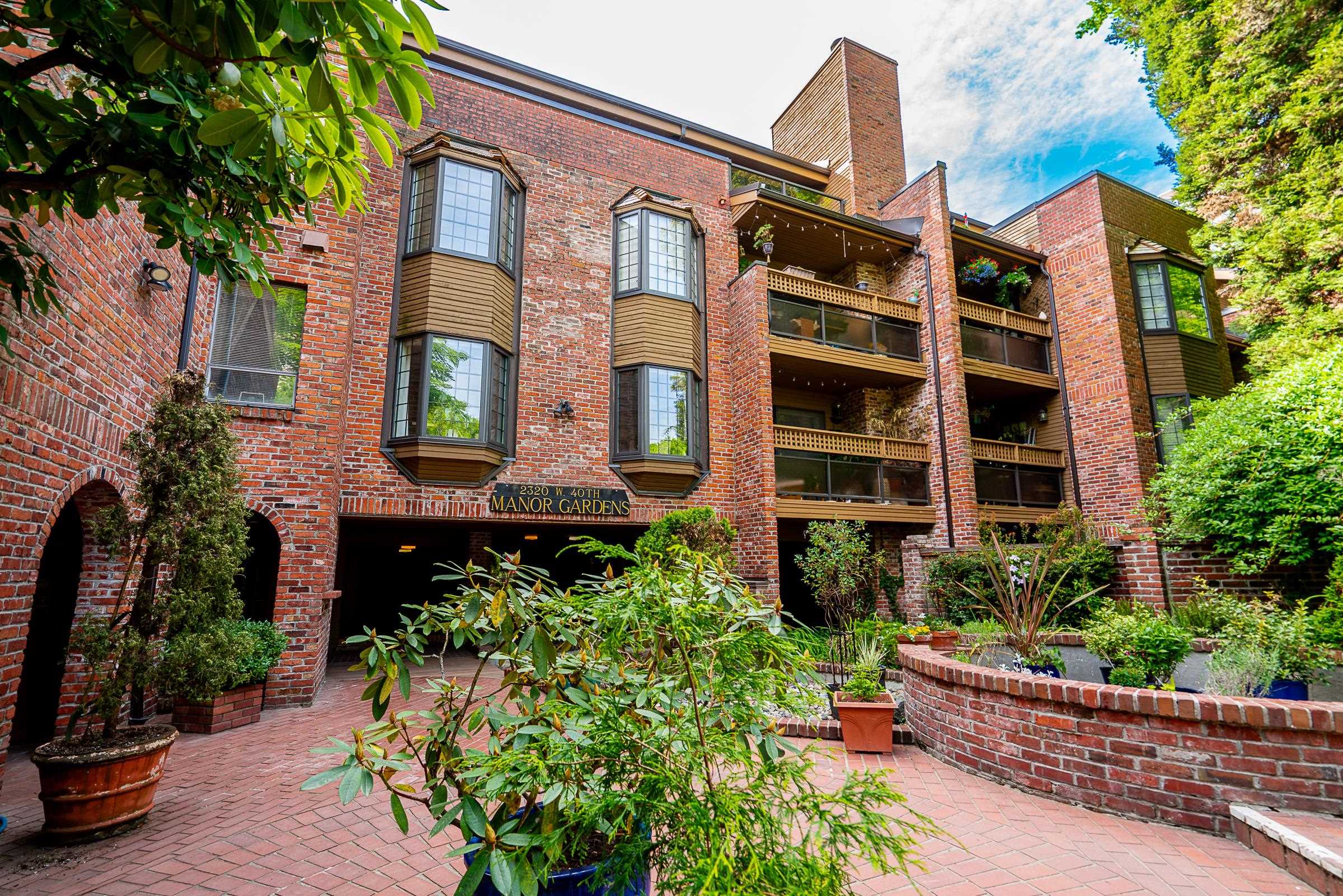 301 2320 W 40TH AVENUE Unit: 301