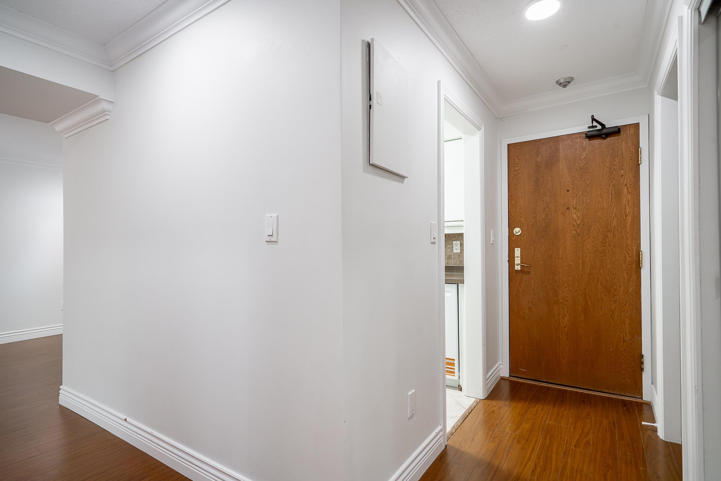 301 2320 W 40TH AVENUE Unit: 301