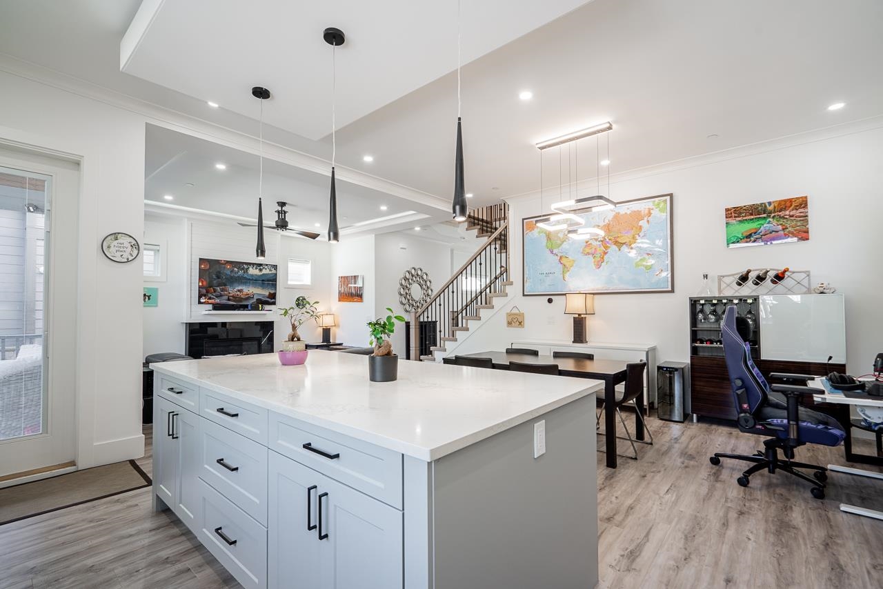 2 4581 SUMAS MOUNTAIN ROAD Unit: 2