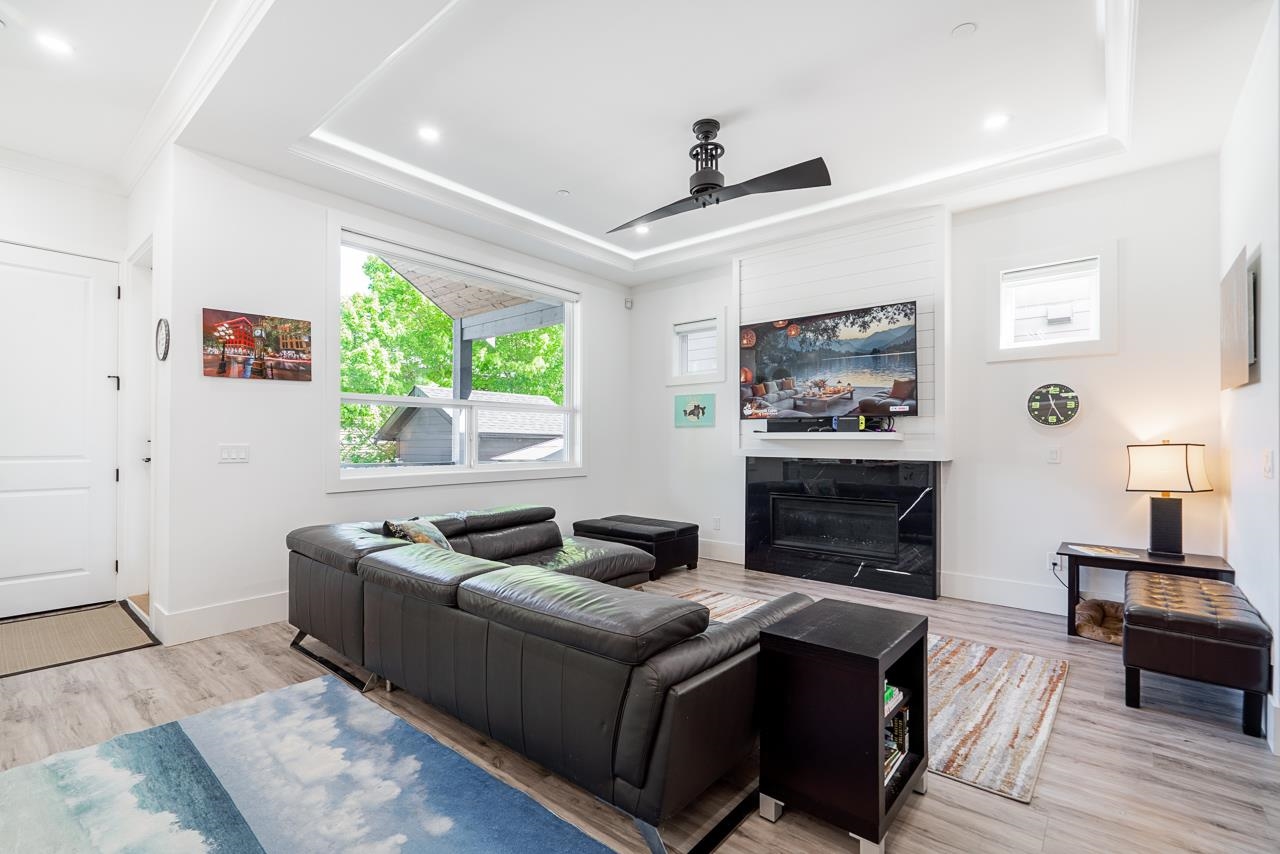 2 4581 SUMAS MOUNTAIN ROAD Unit: 2