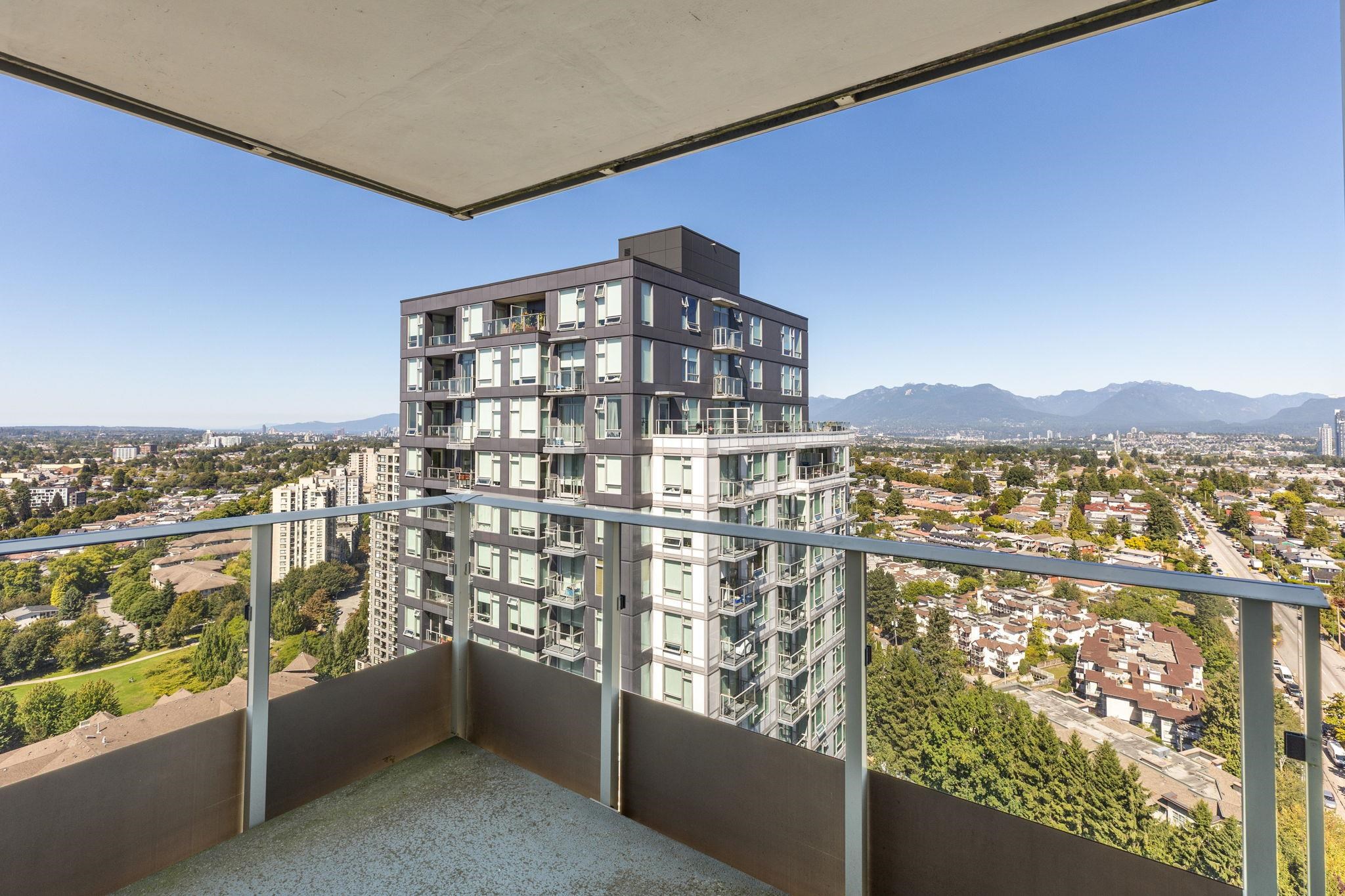2902 5515 BOUNDARY ROAD Unit: 2902