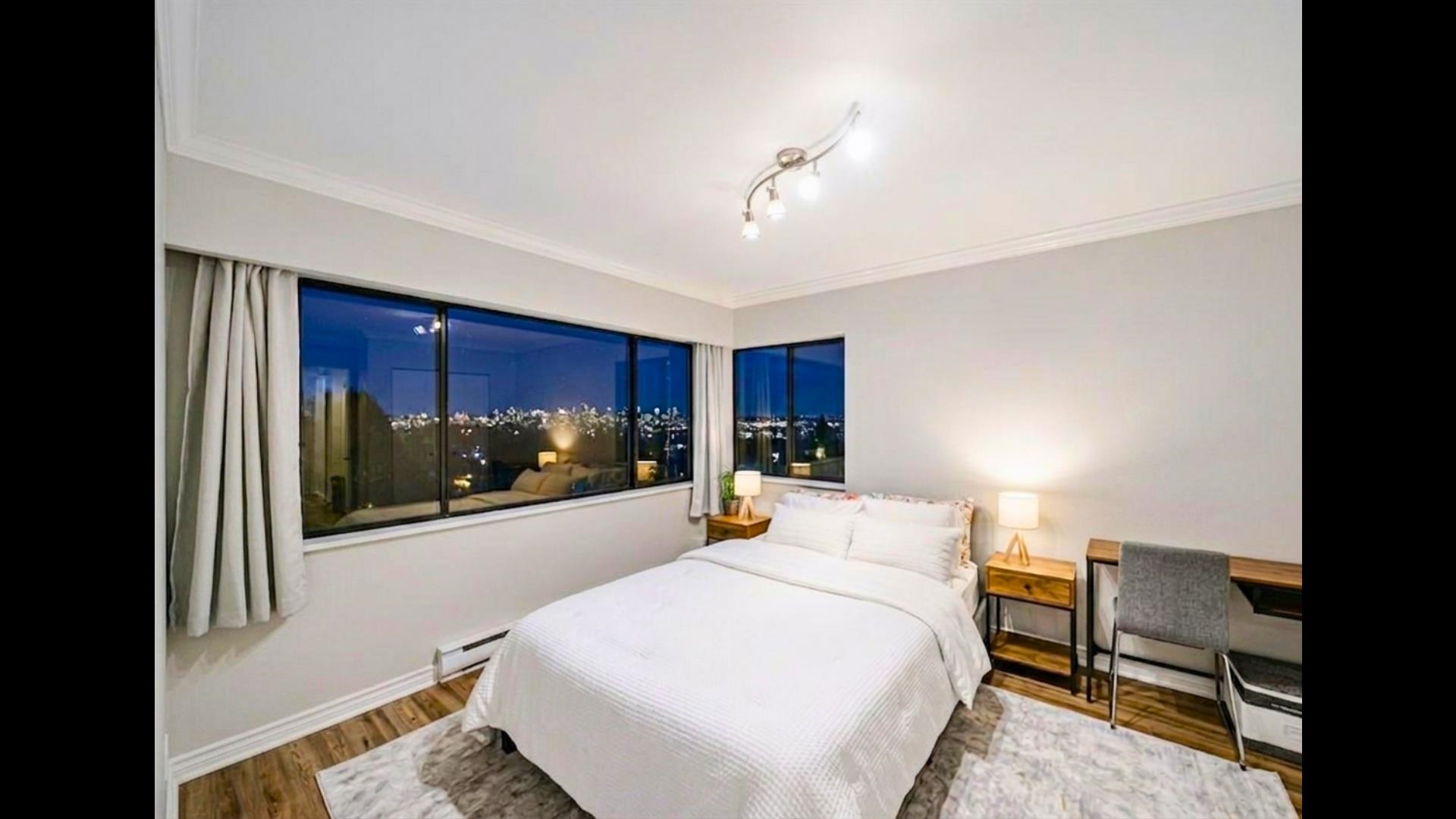 305 2430 POINT GREY ROAD Unit: 305