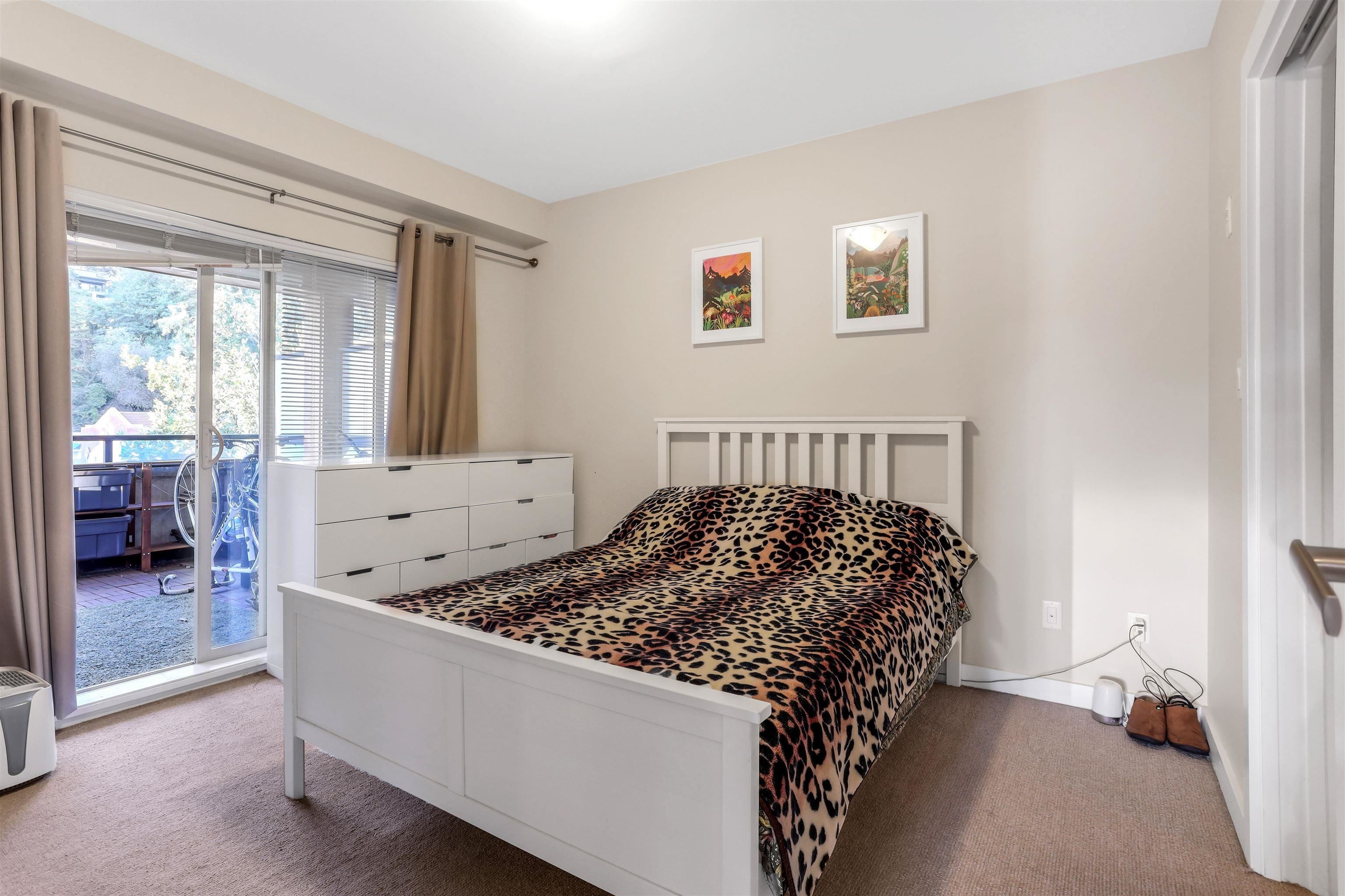 204 1177 MARINE DRIVE Unit: 204