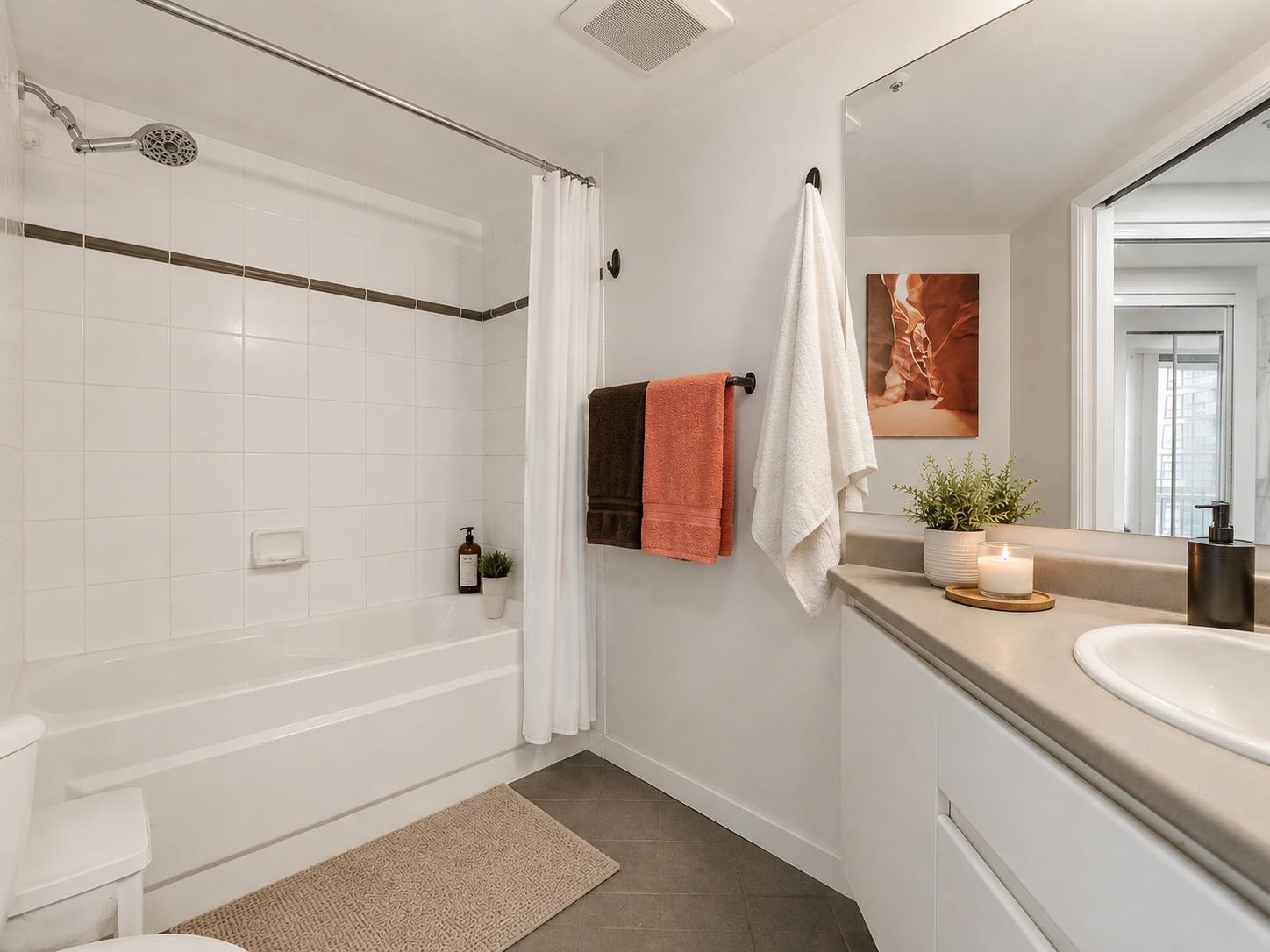 1207 13353 108 AVENUE Unit: 1207
