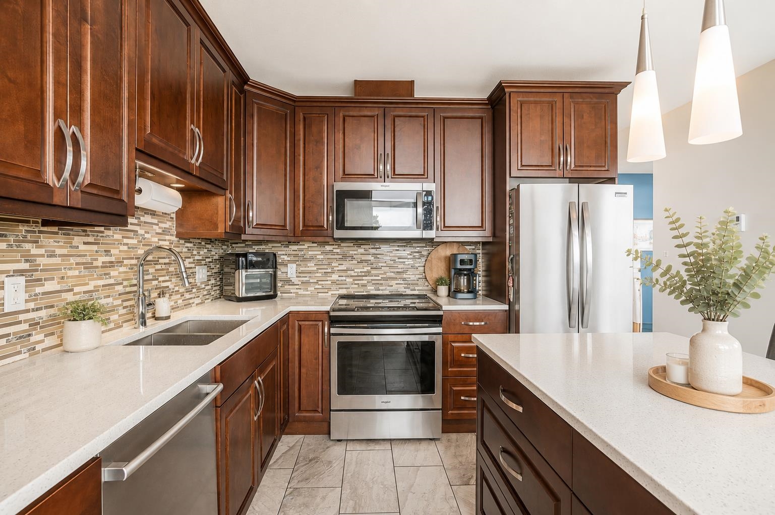 1004 412 TWELFTH STREET Unit: 1004