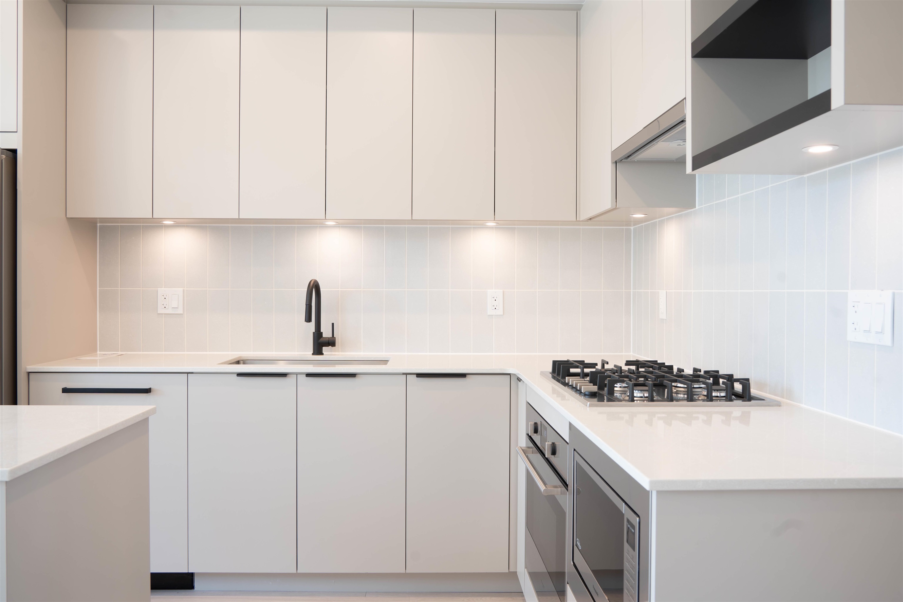 110 921 GRANT STREET Unit: 110