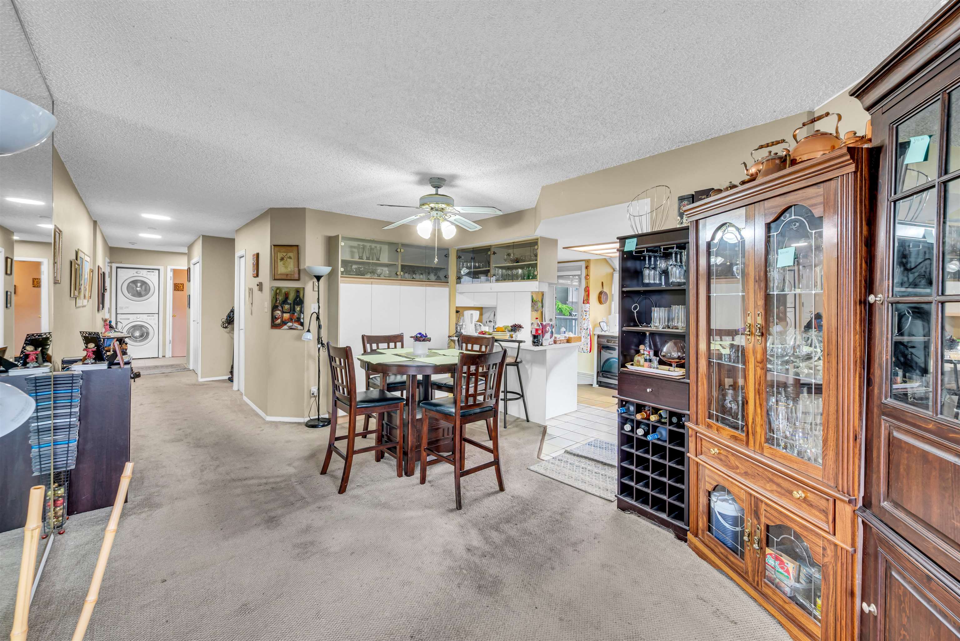 402 71 JAMIESON COURT Unit: 402