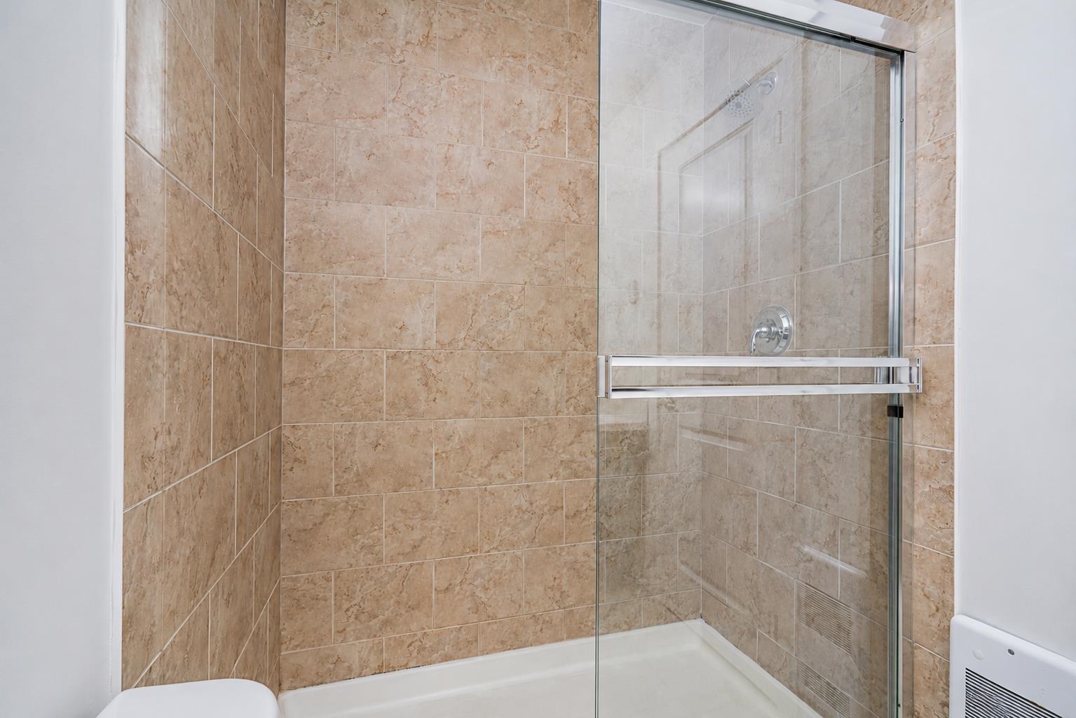 3 19319 72 AVENUE Unit: 3